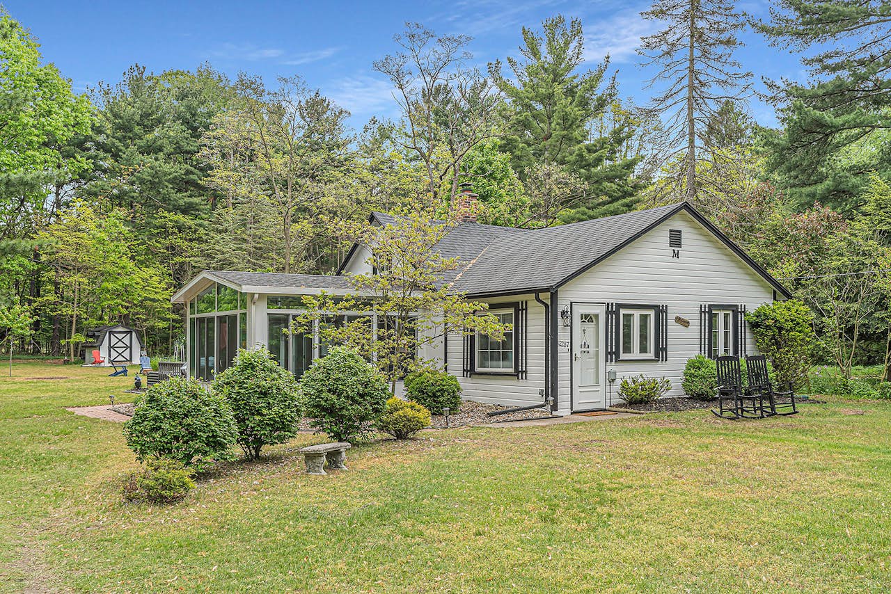 Tower Hill Cottage 2 BD Sawyer, MI Vacation Rental Vacasa