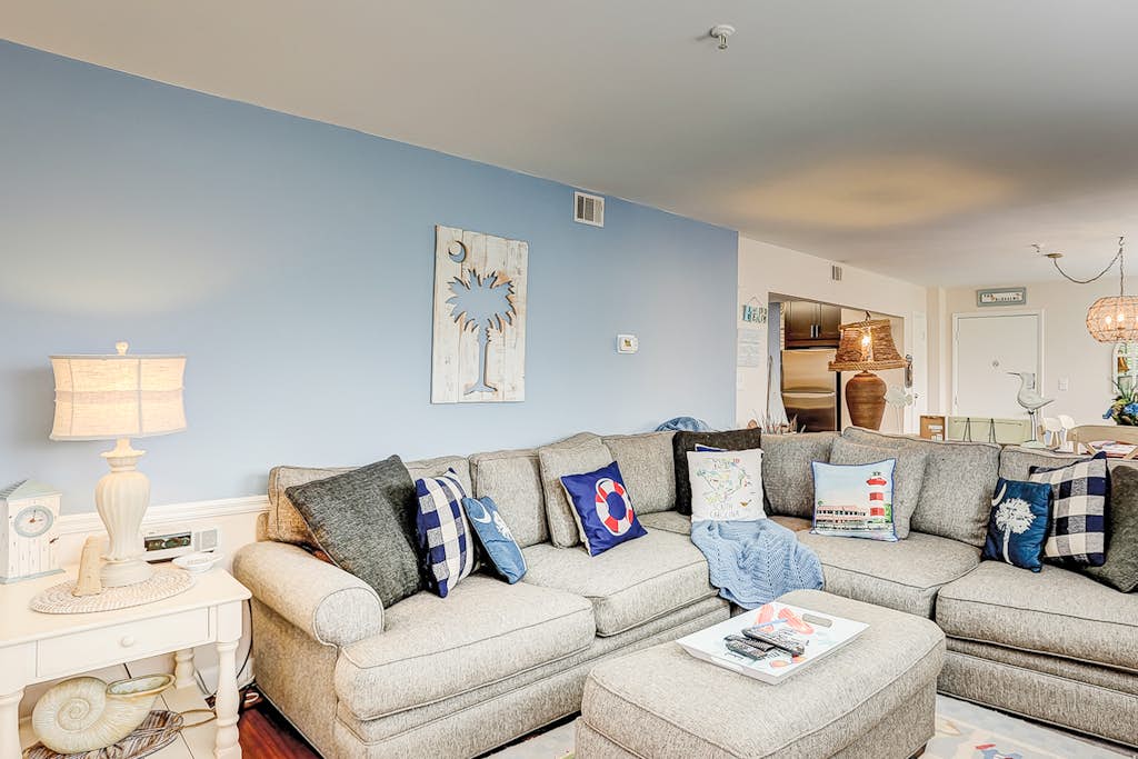 Charming Coastal Villa w/ Pools, Hot Tub, Gym & Private Beach Access — Hilton Head, SC — vacation rental