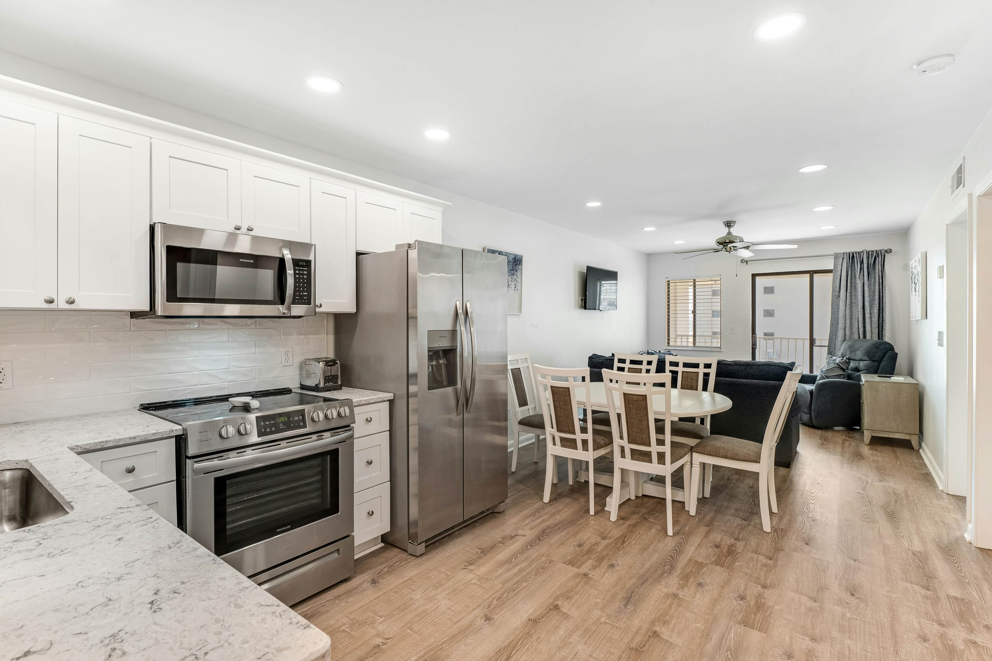 Plantation East #3312