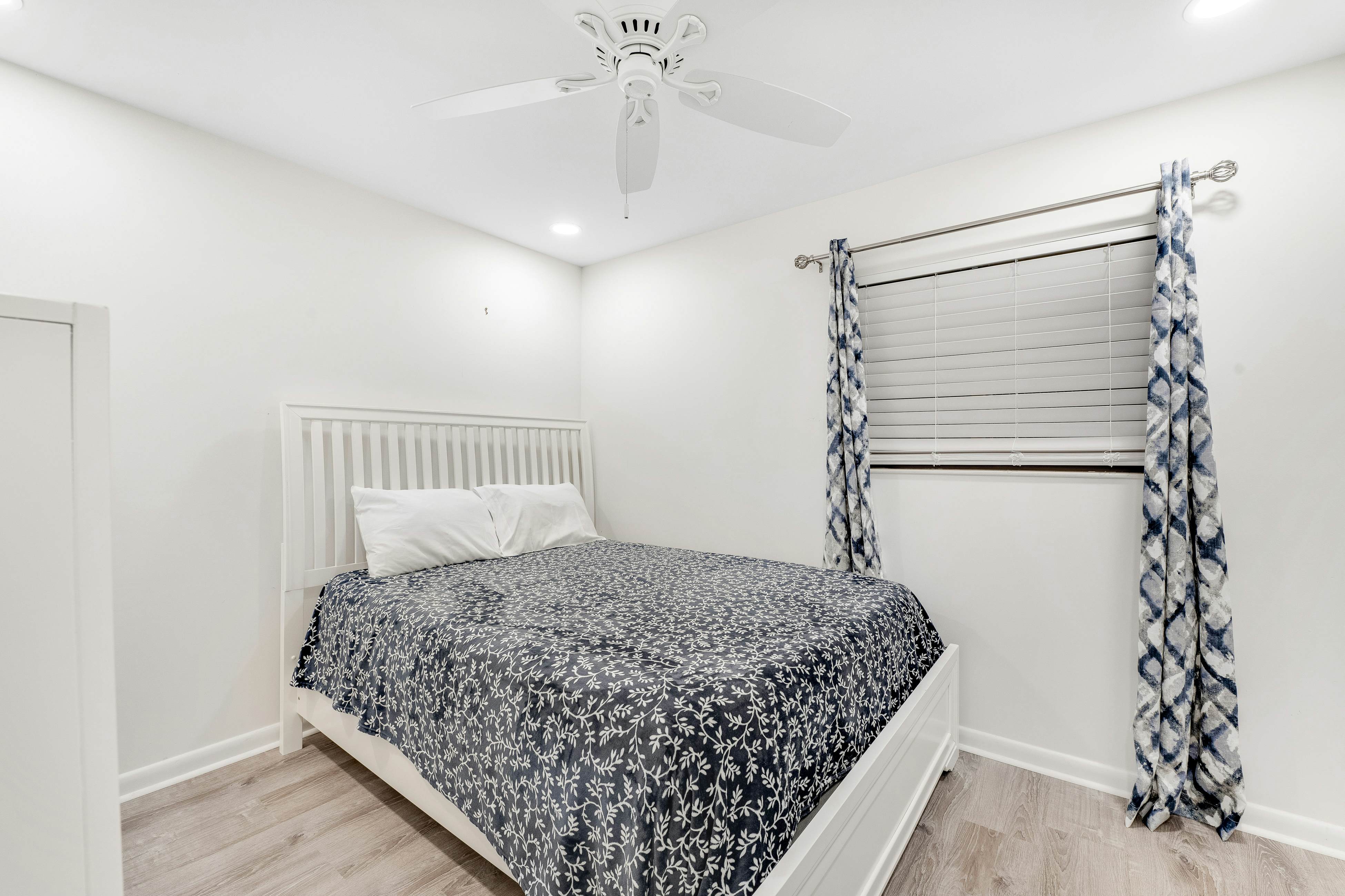 Plantation East #3312