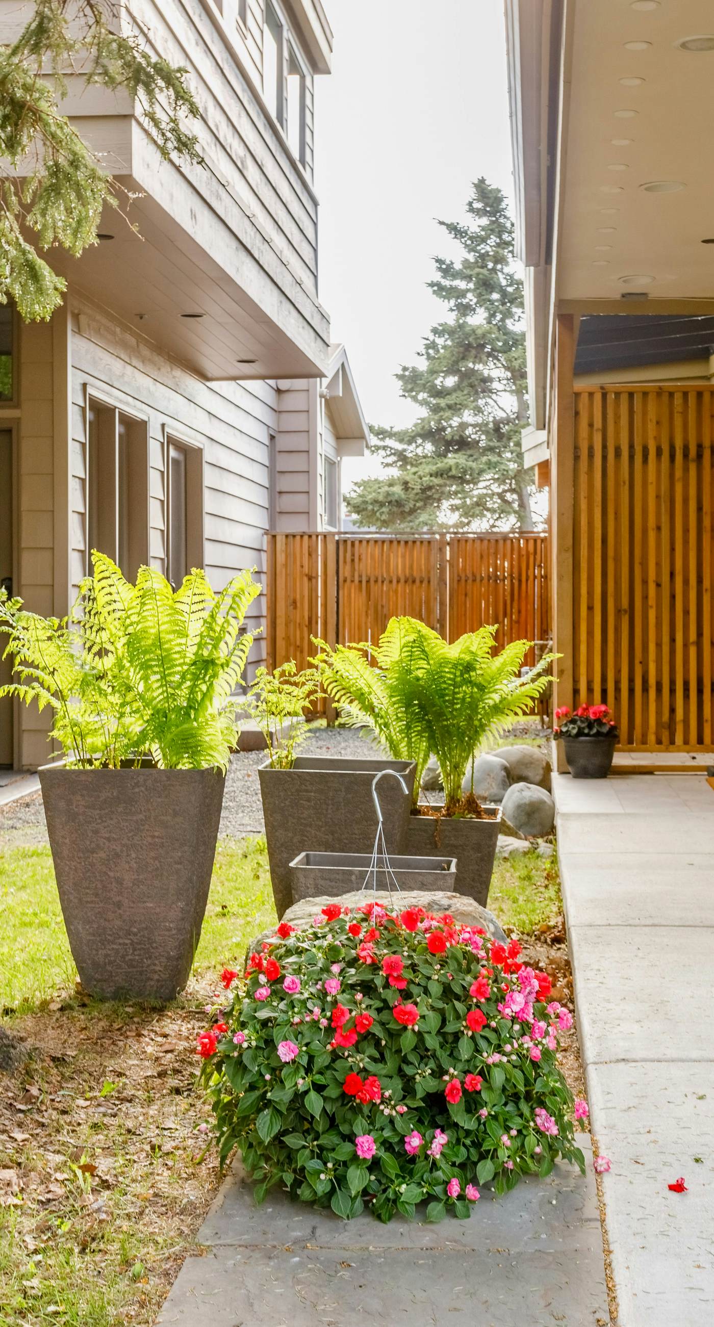 Captain Cook's Luxury Coastal Condo
