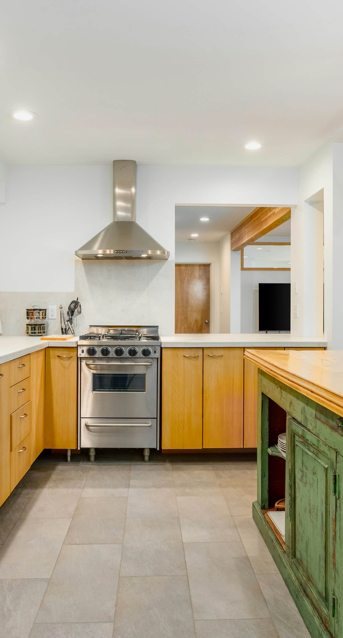 Captain Cook's Luxury Coastal Condo