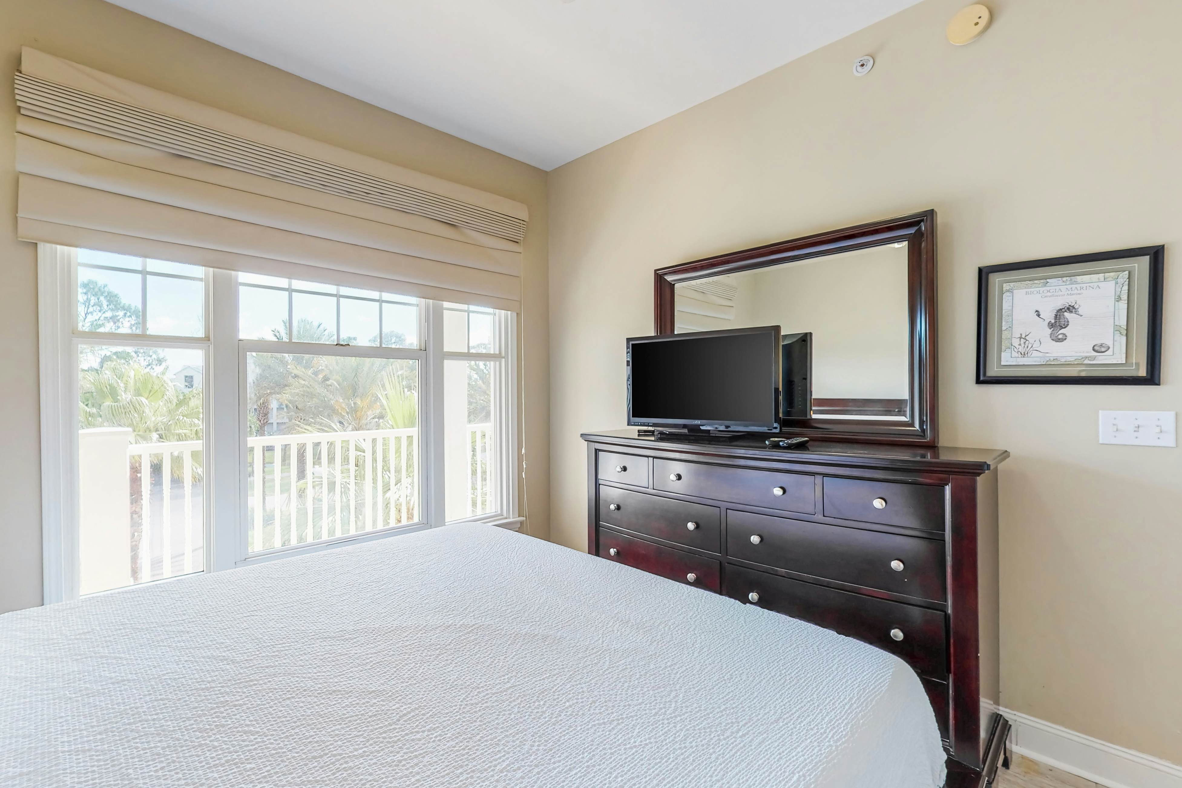 Reflections at Bay Point 309