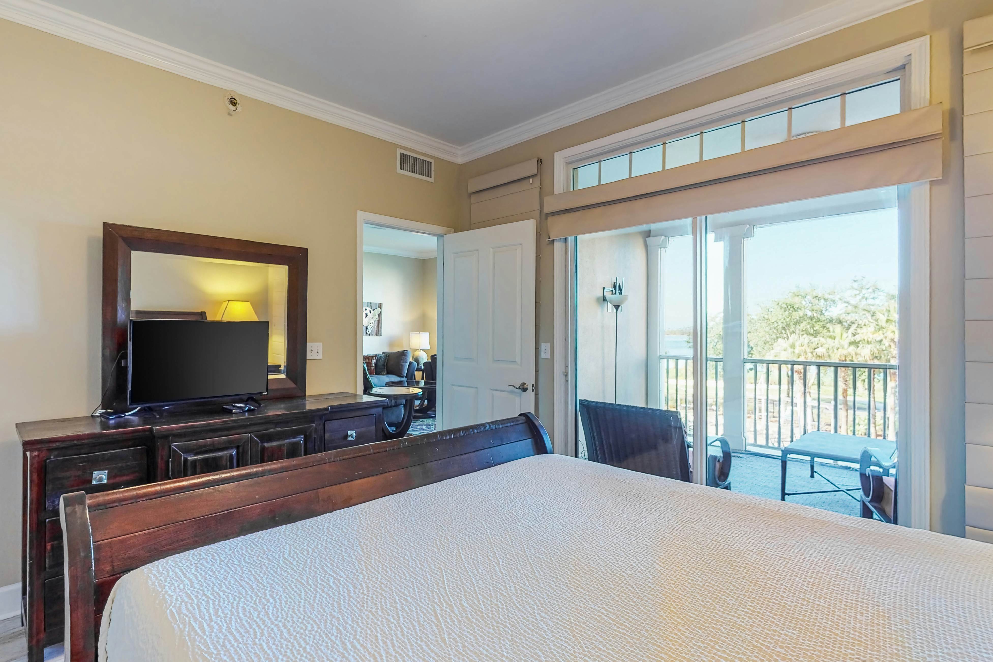 Reflections at Bay Point 309