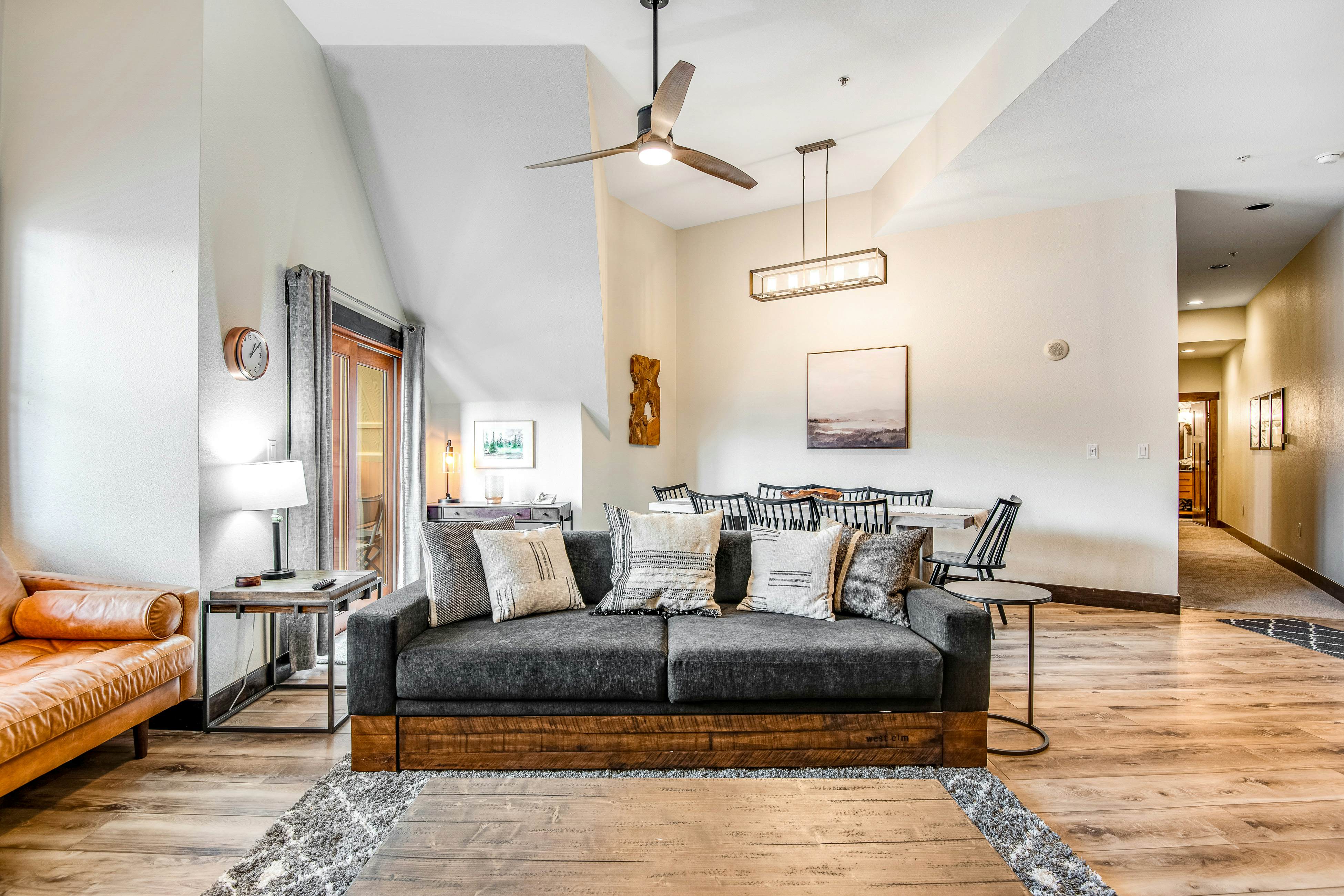 Main Street Station #1502