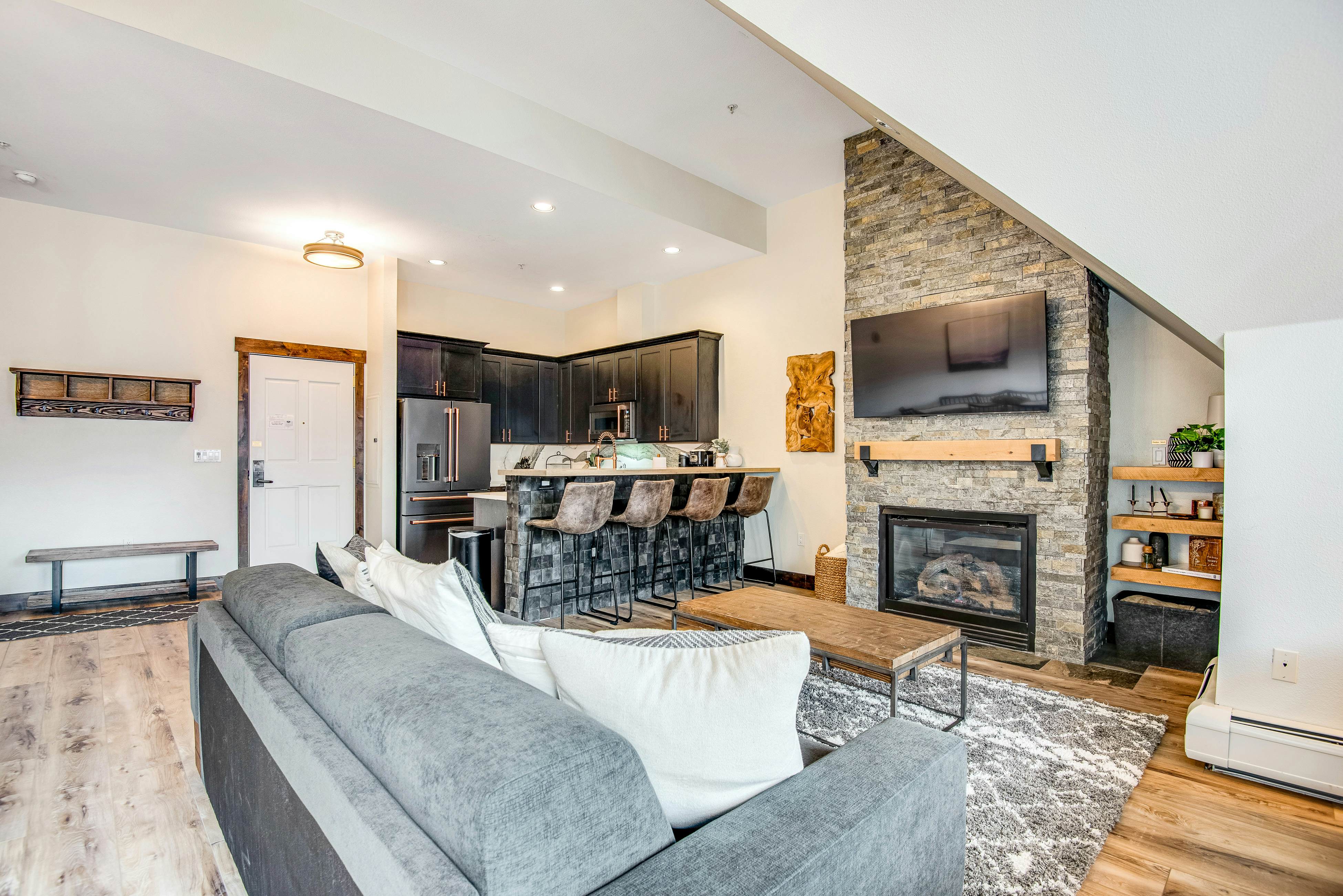 Main Street Station #1502