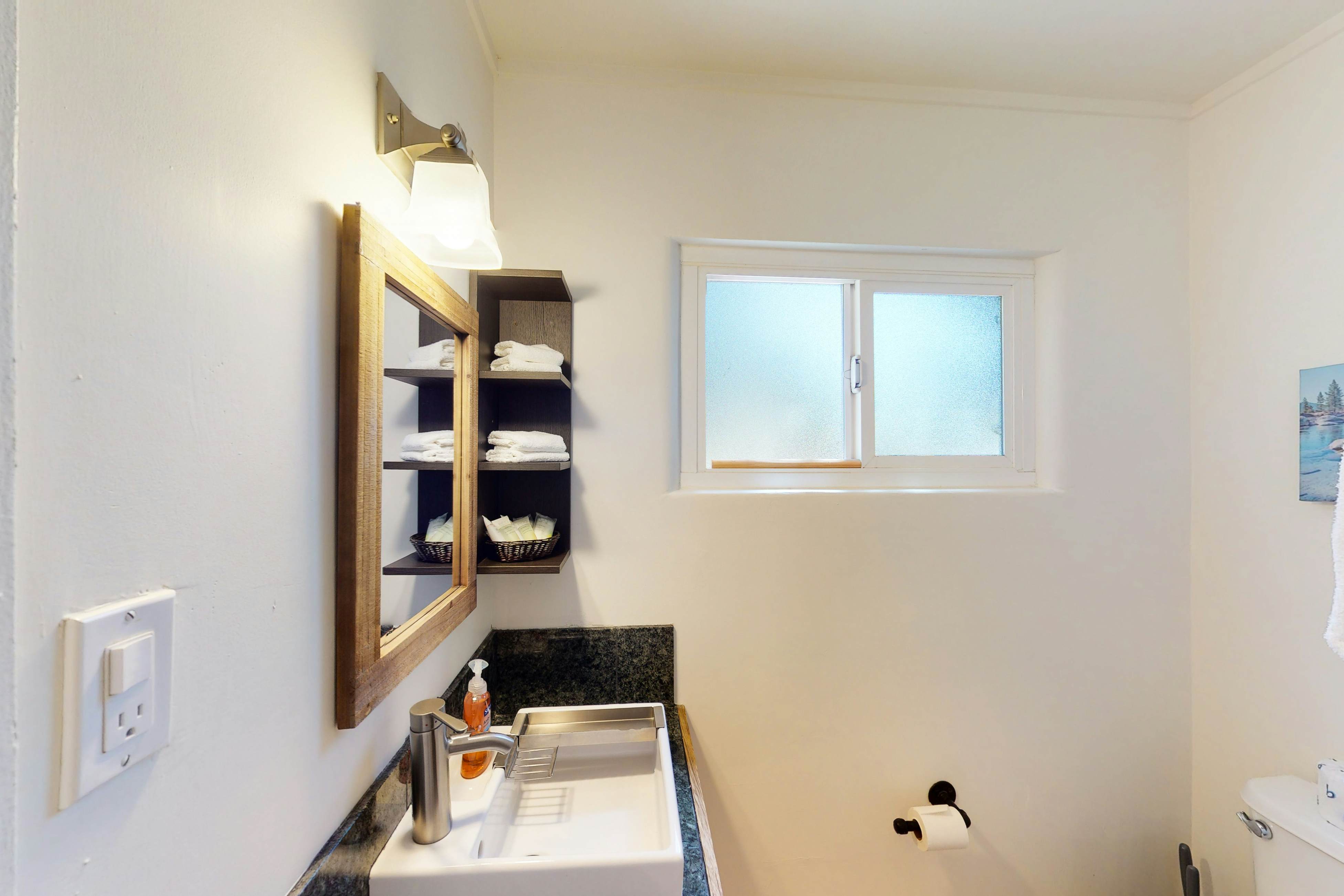 The Chalet at Kings Beach 9