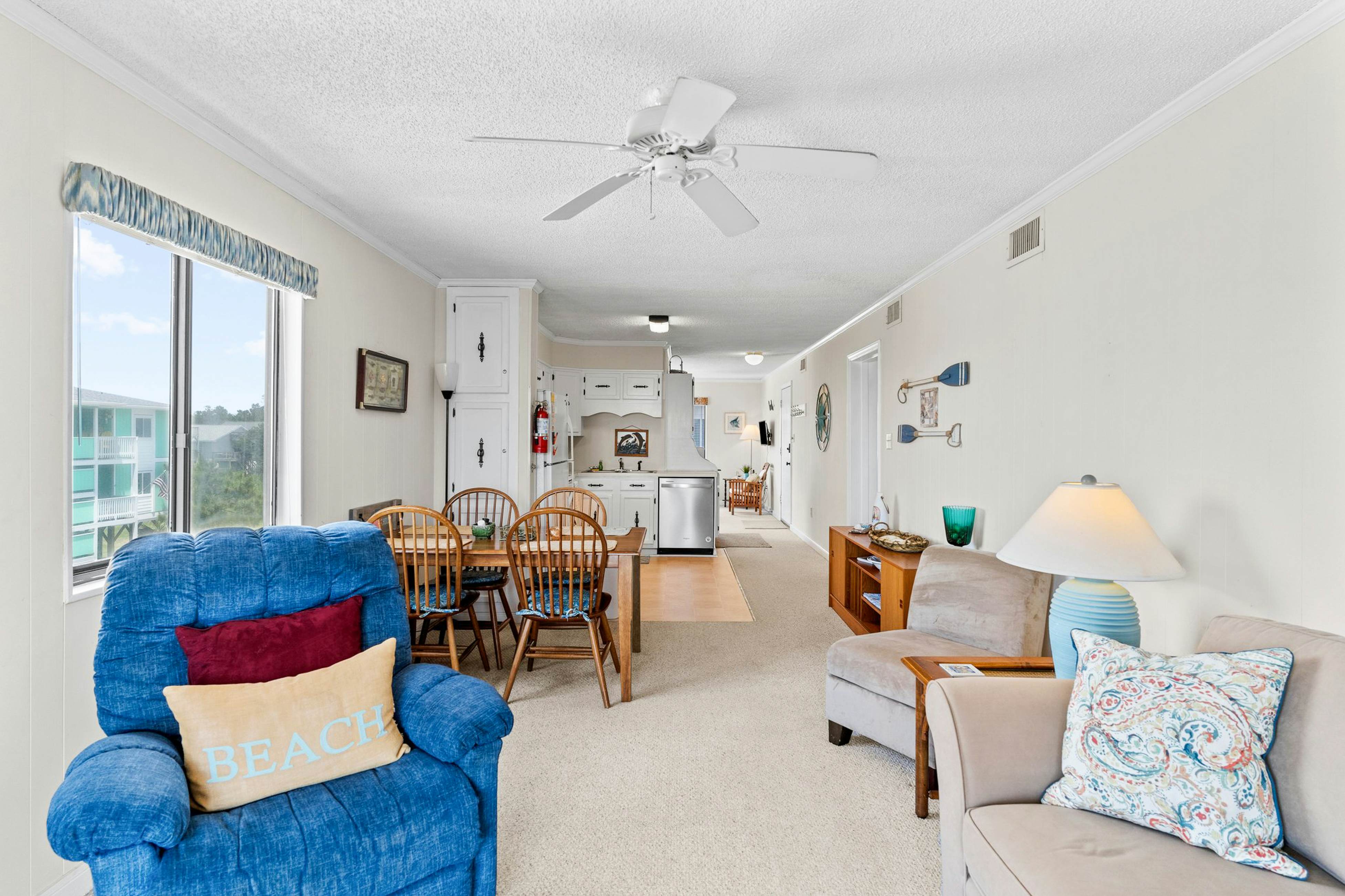 Captain's Villa 6B 2 BD Holden Beach, NC Vacation Rental Vacasa