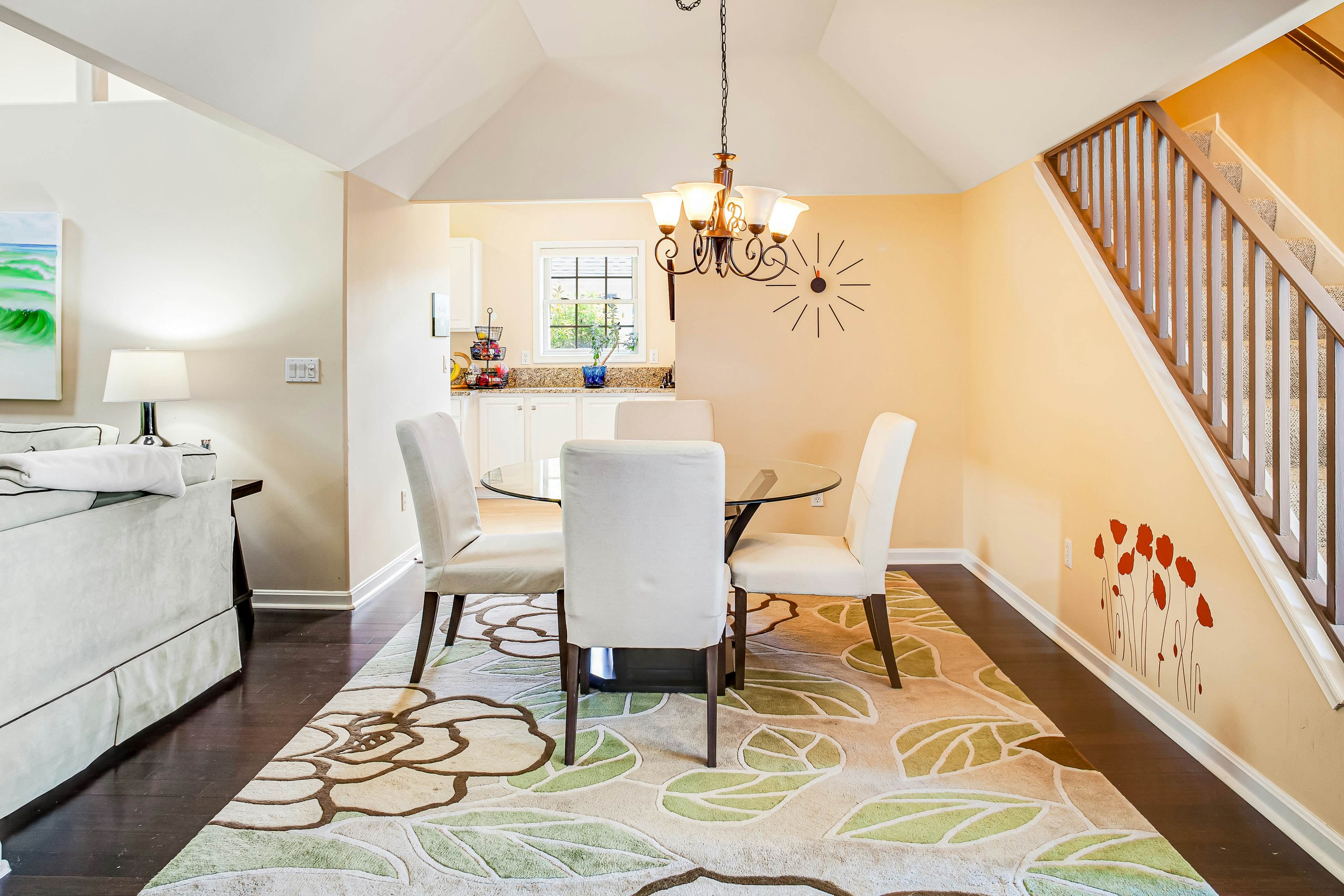 Plantations East - 221 Lakeside Dr