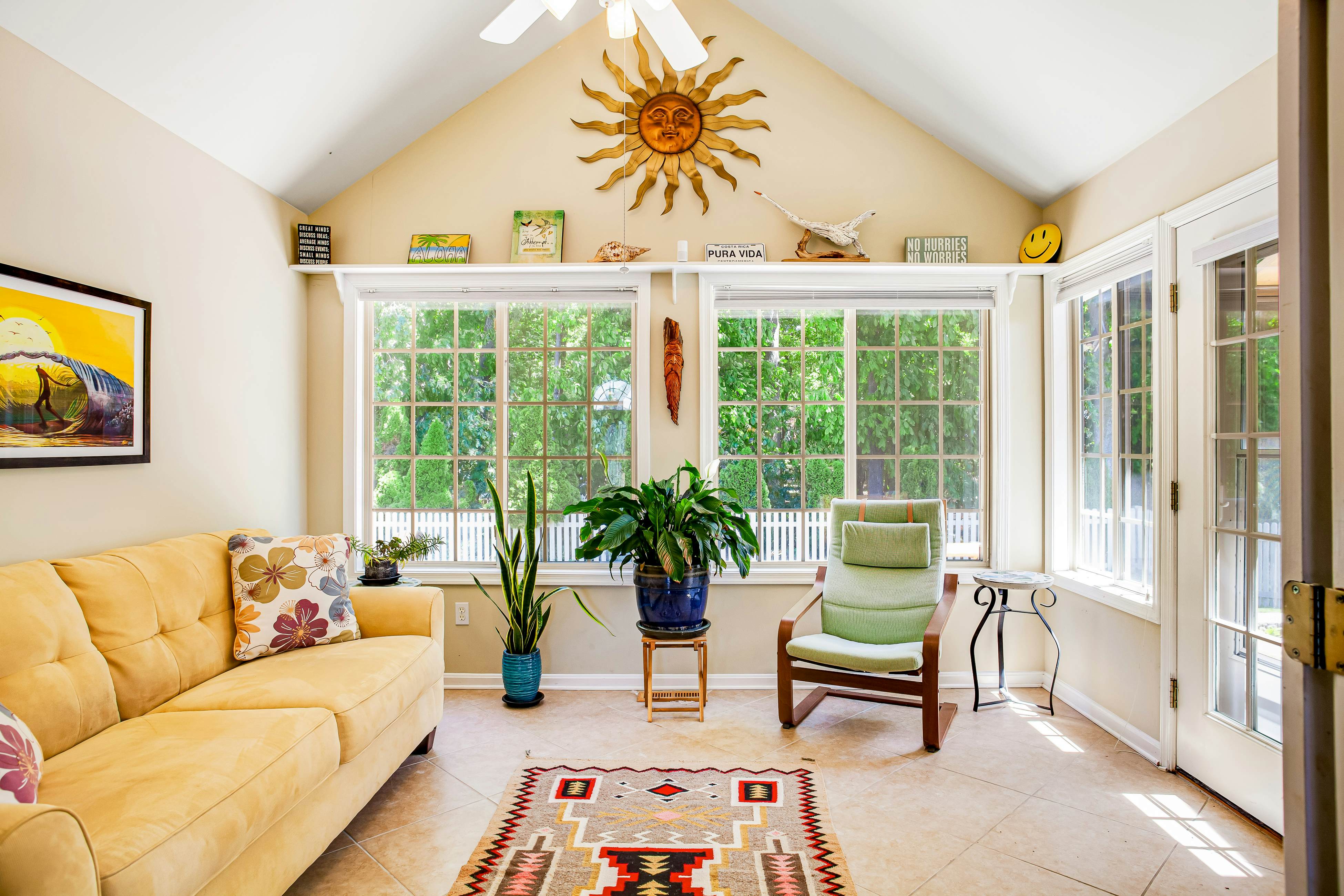 Plantations East - 221 Lakeside Dr