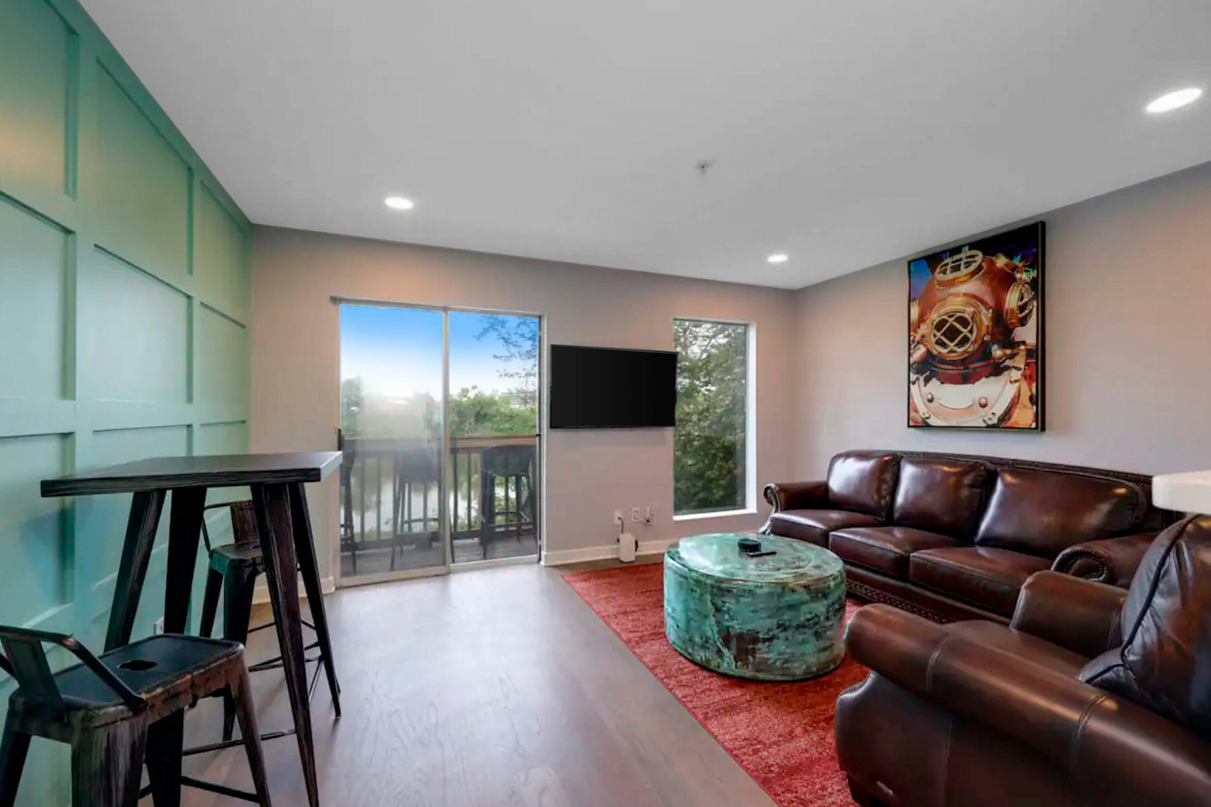 Downtown Nashville Vacation Rentals, Condos Vacasa