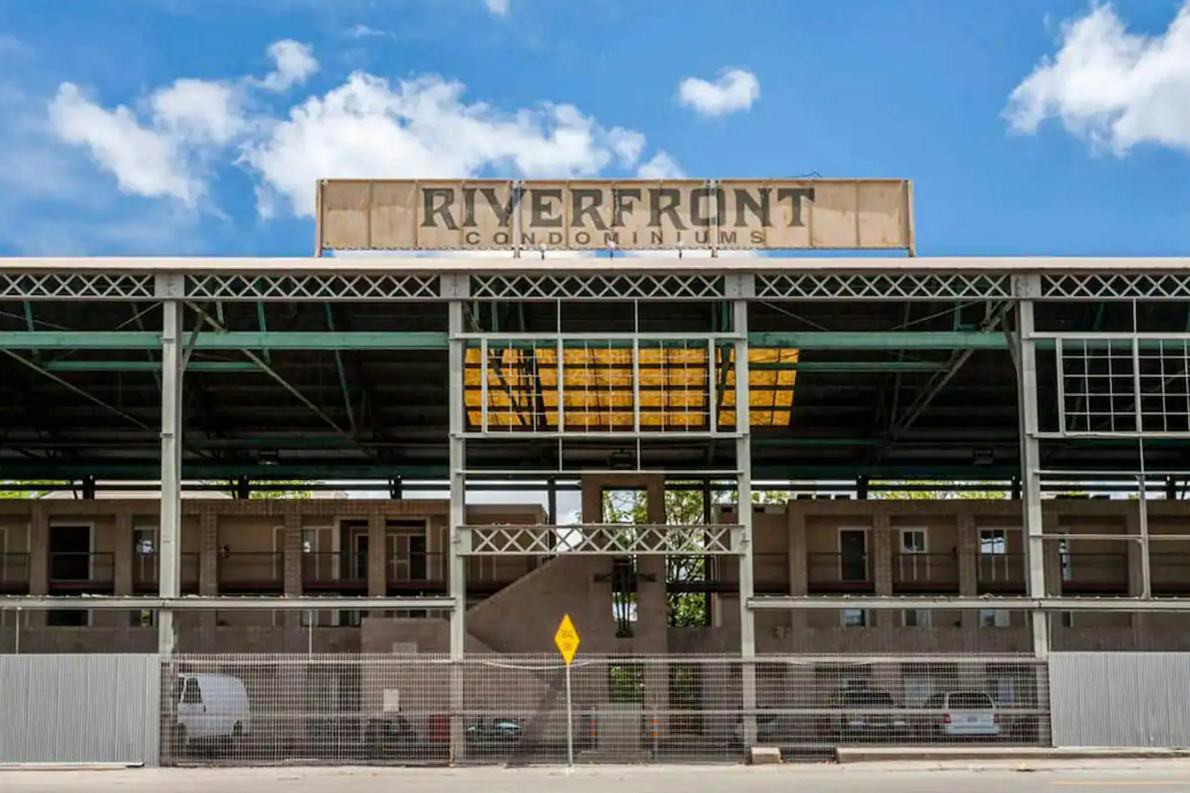 The Cumberland Condo