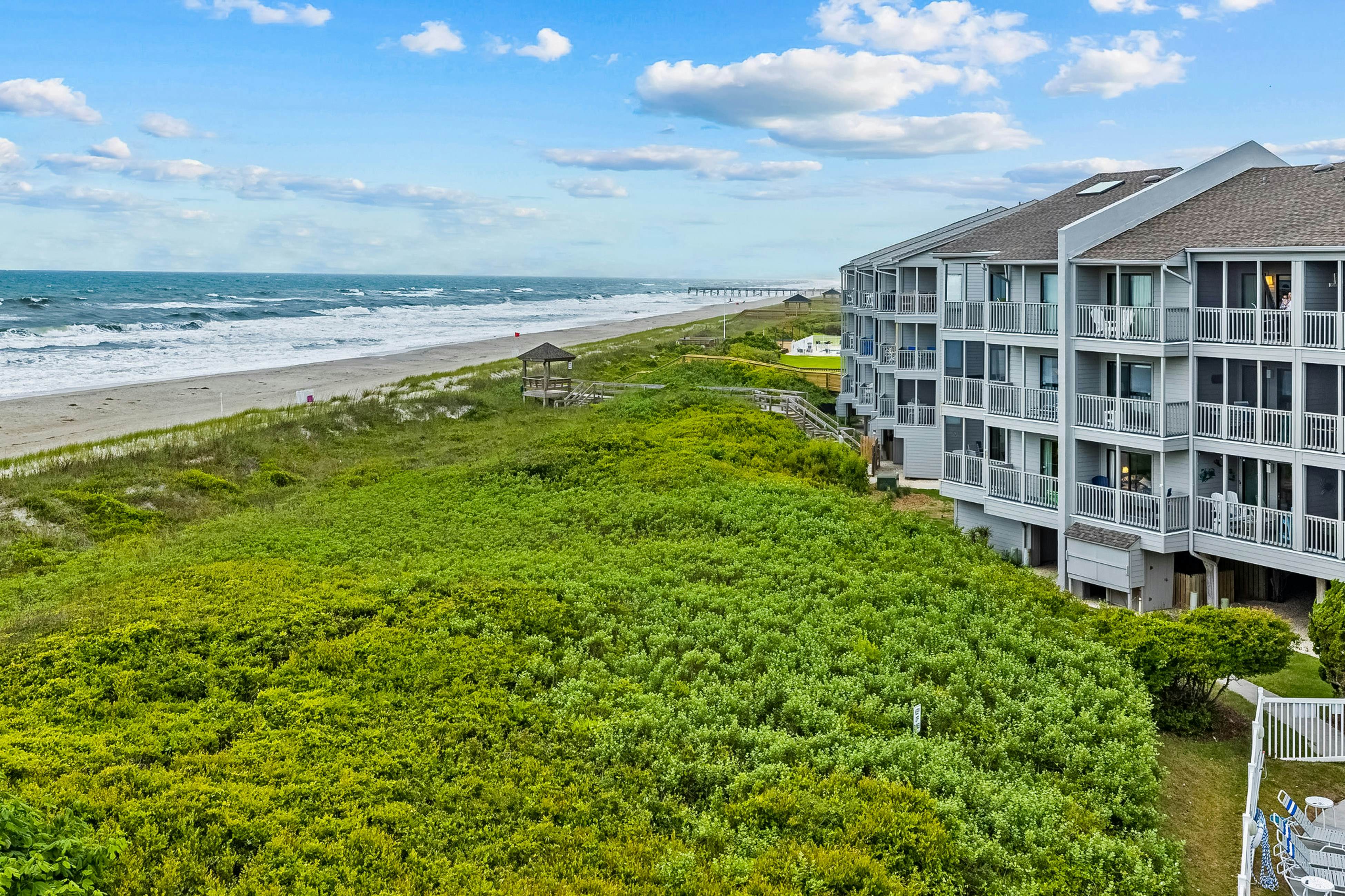 Dunescape Villas 346 3 BD Atlantic Beach, NC Vacation Rental Vacasa