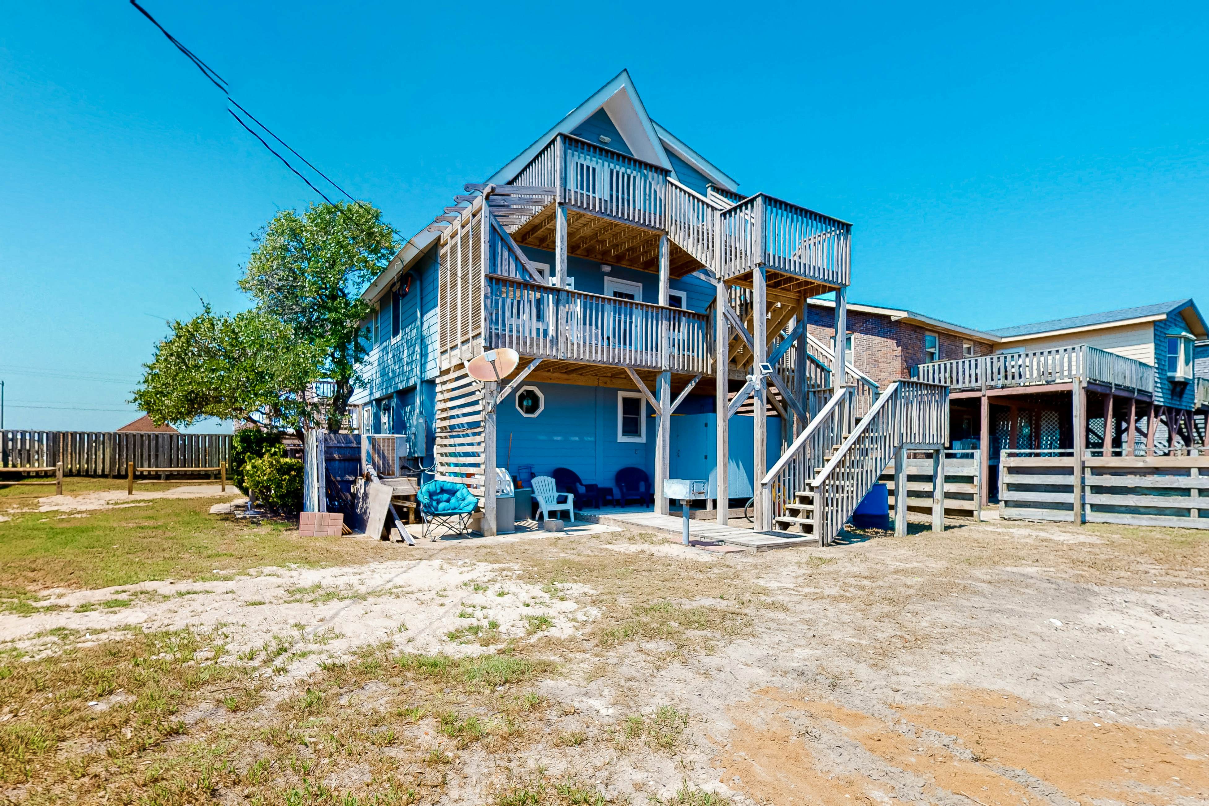 Holiday House 3 BD Buxton, NC Vacation Rental Vacasa