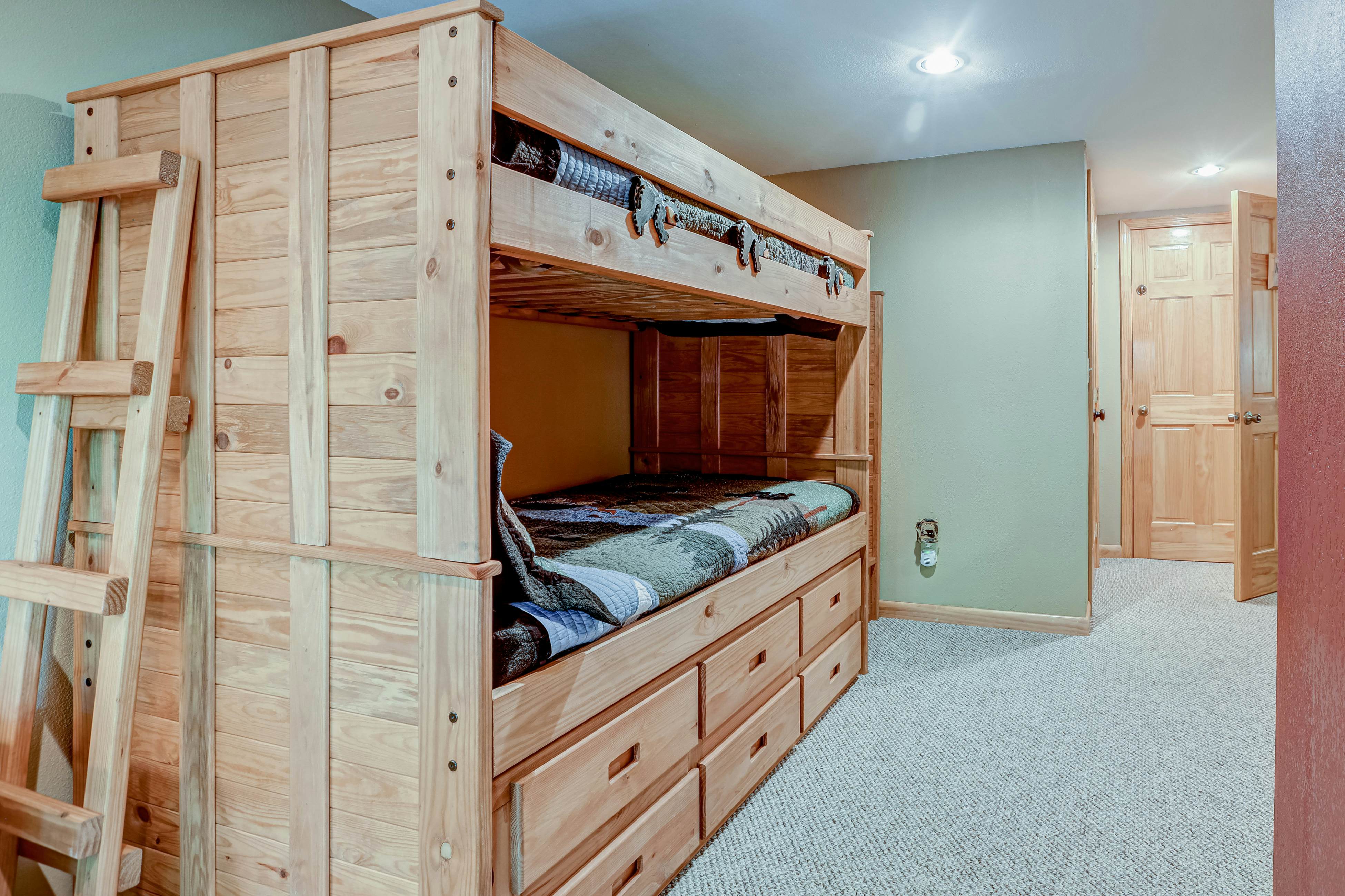 Oasis In the Mountains