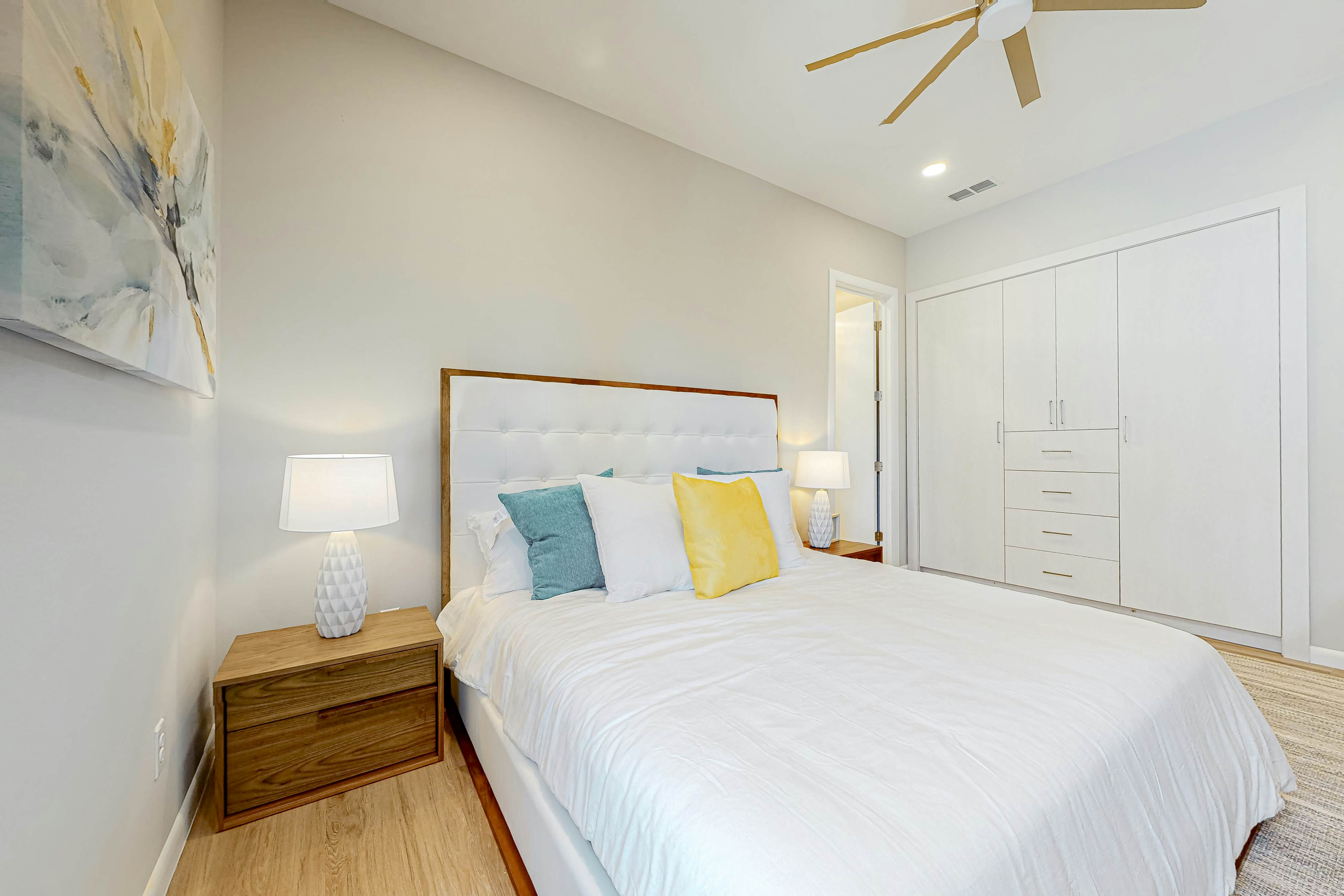 Dolphin Paradise Unit A 