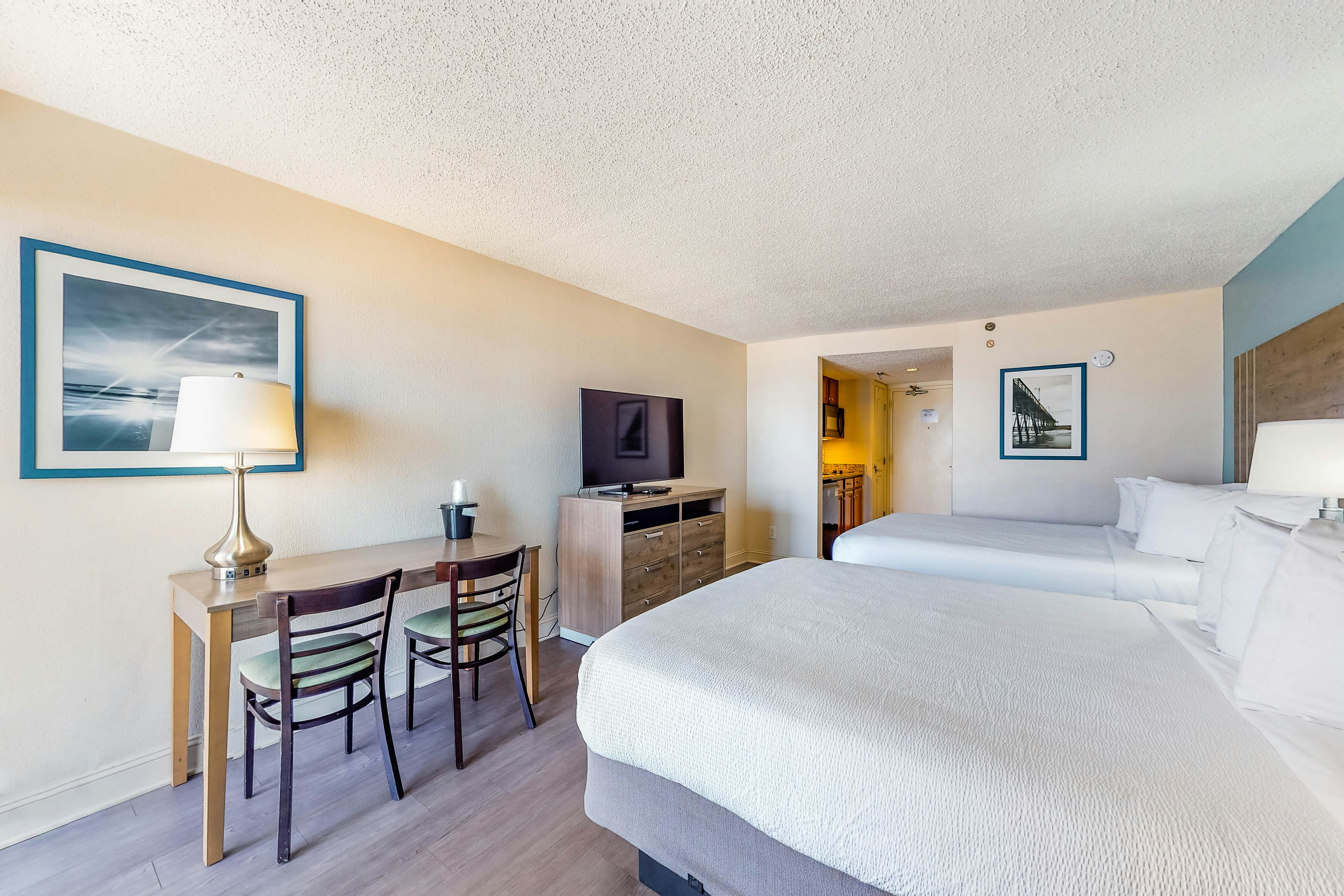 Carolinian Beach Resort 0404