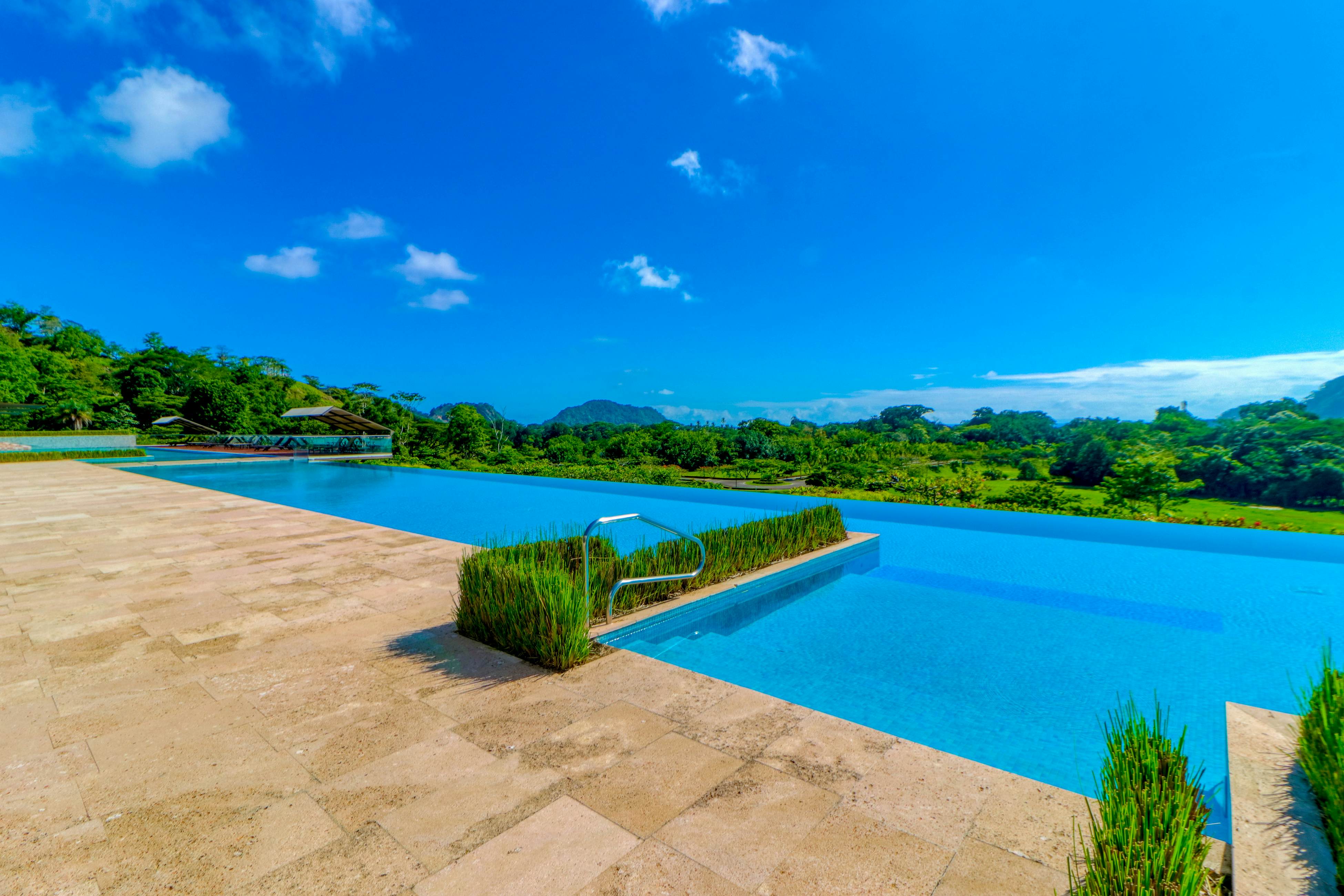 Altos de Montserrat 2  1