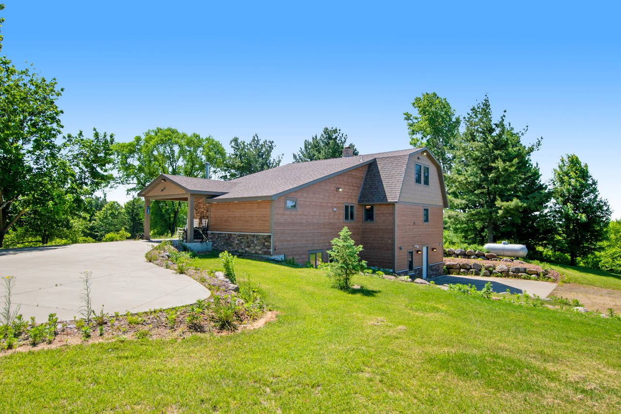 The Lodge on Glen 4 BD Wisconsin Dells, WI Vacation Rental Vacasa