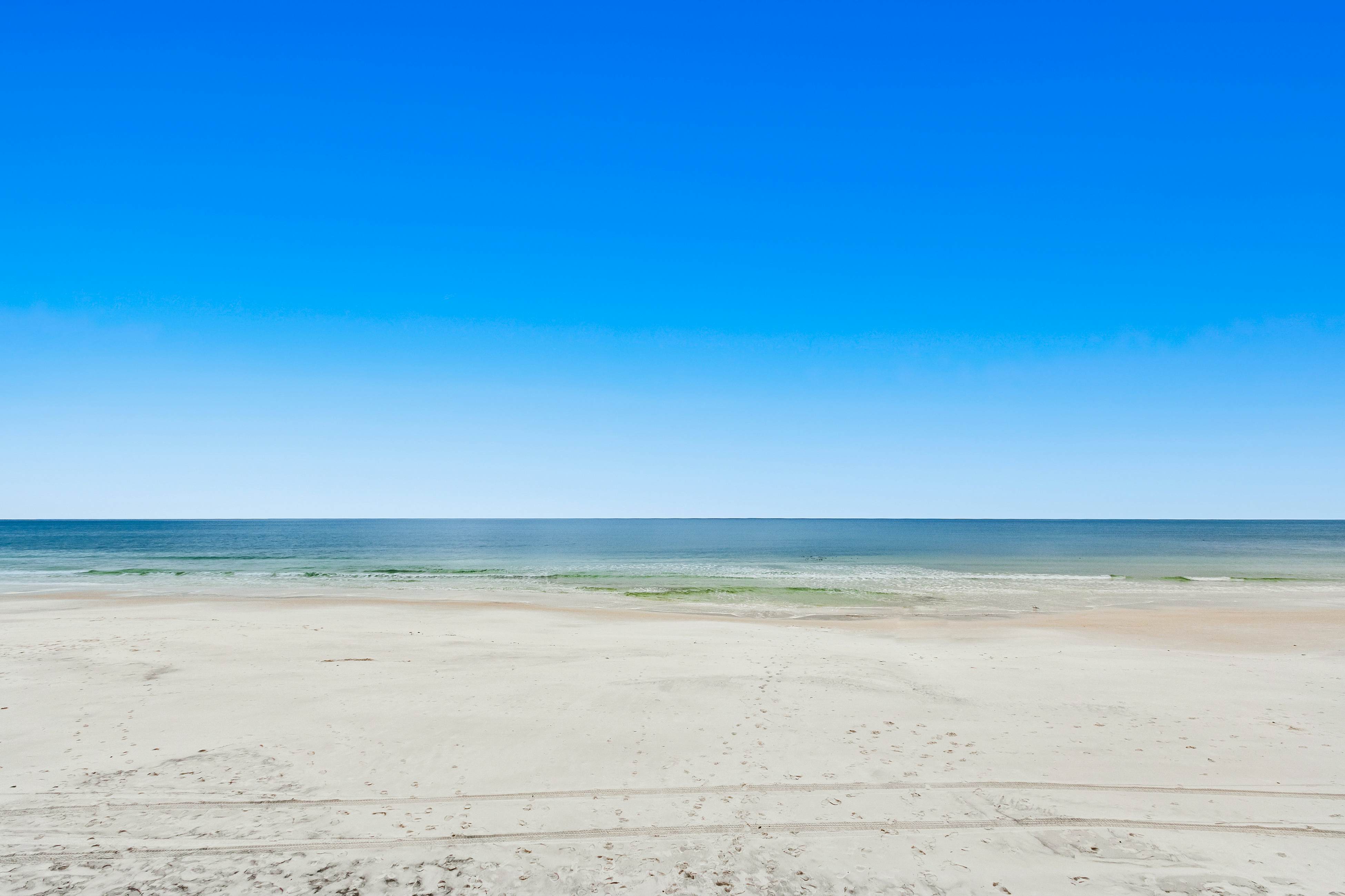 One Seagrove Place 1003