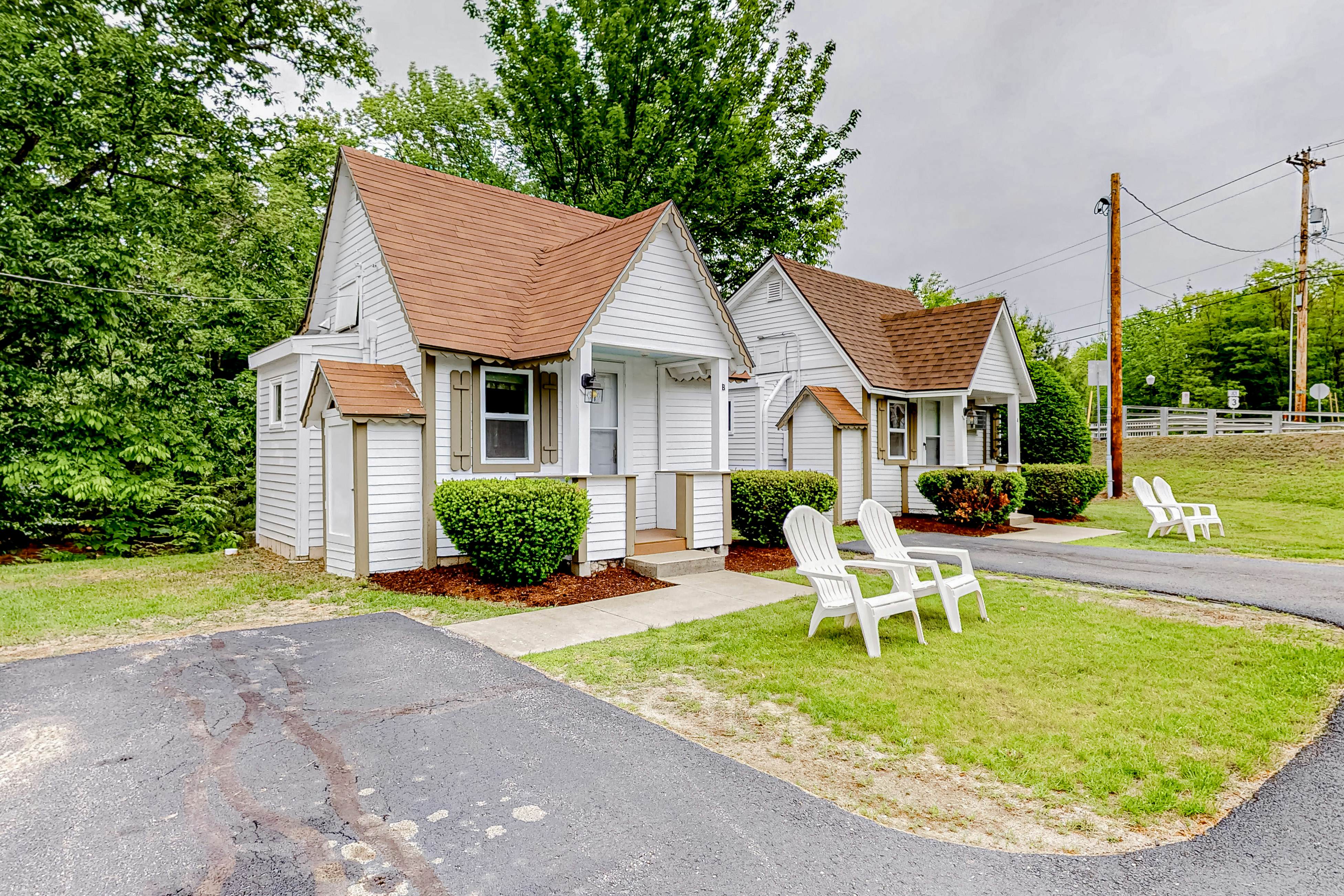 Riverbank Cabin B 0 BD Lincoln, NH Vacation Rental Vacasa