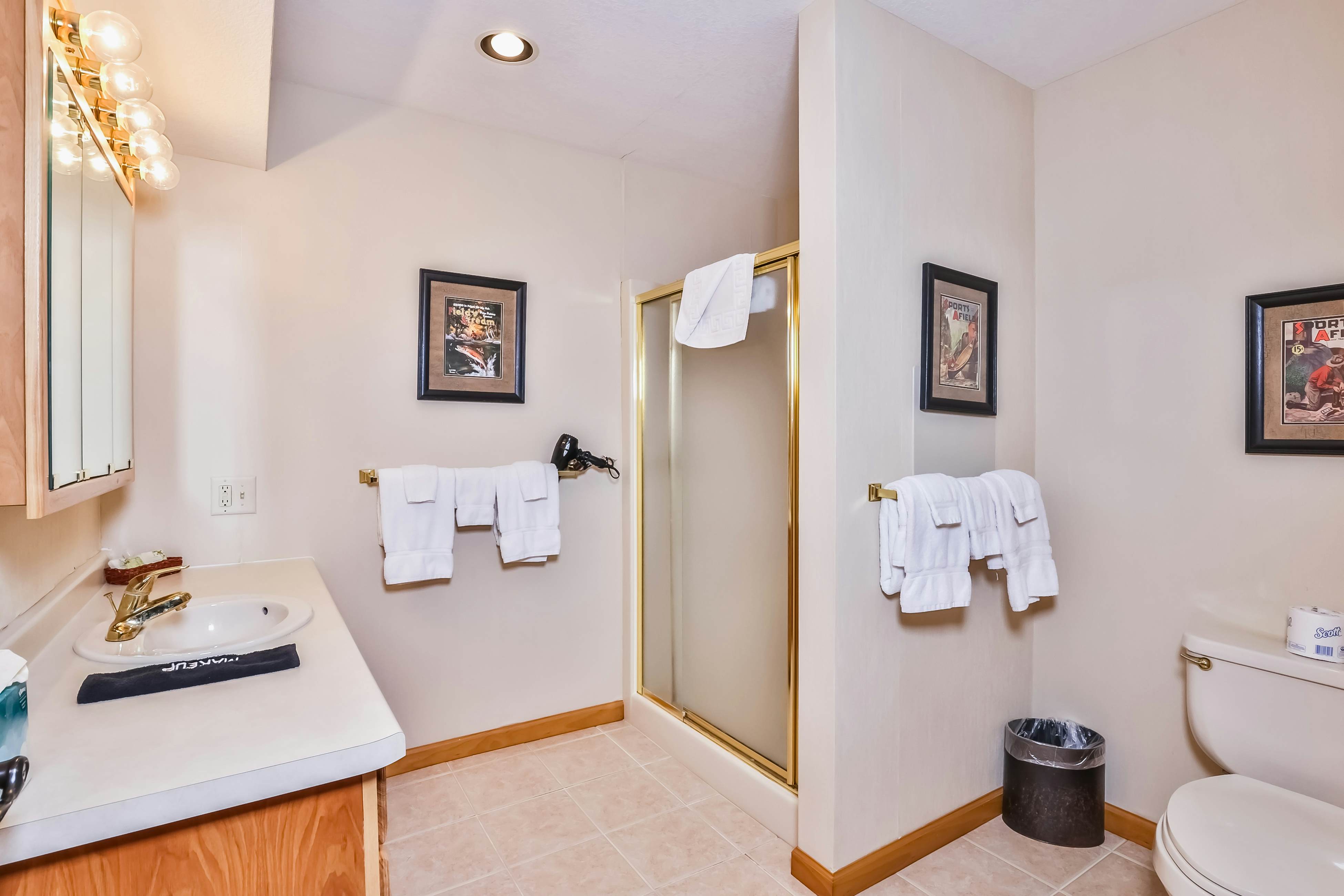 Chippewa Retreat - Lair