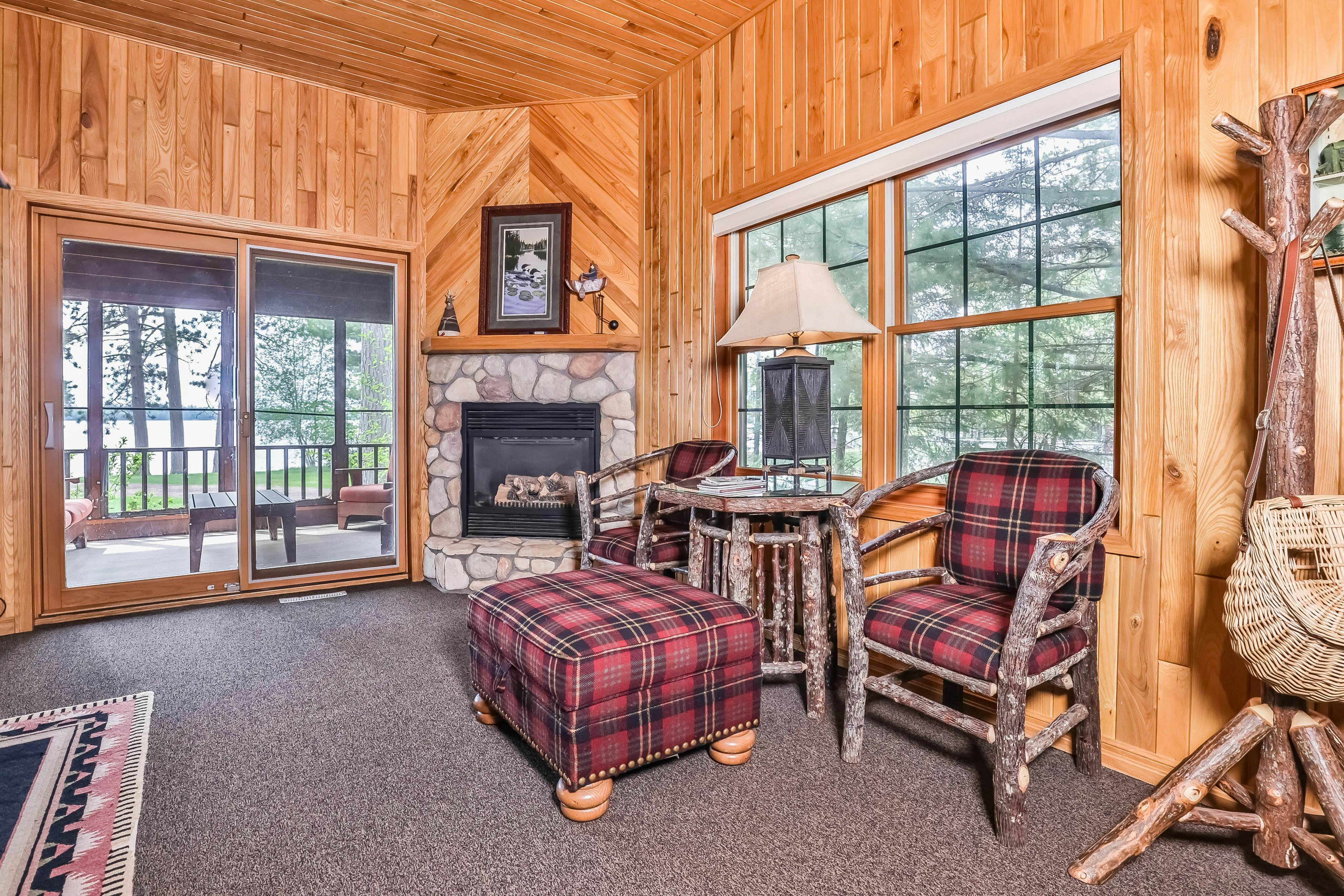 Chippewa Retreat - Lair