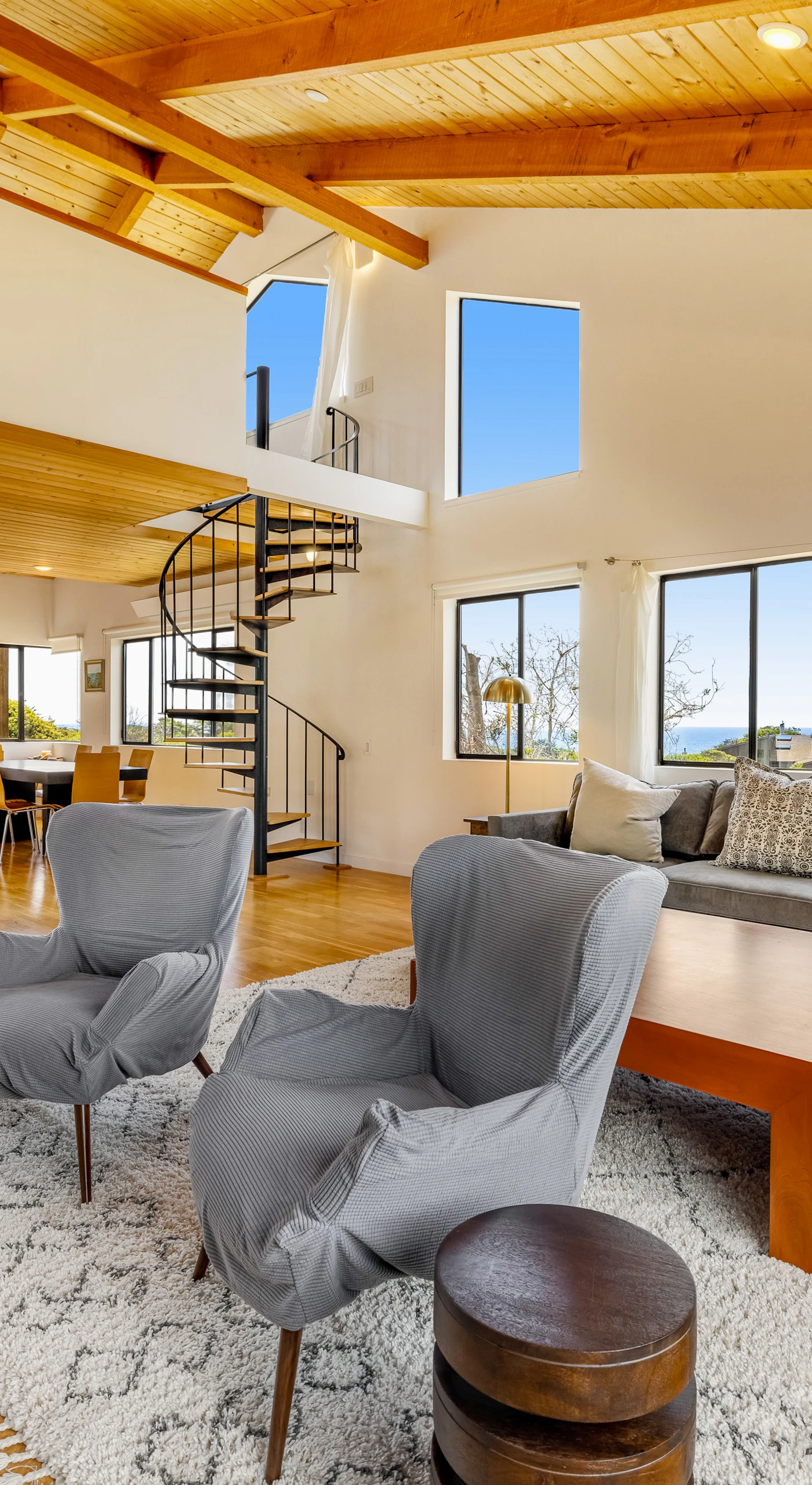 This open-concept living space blends comfort and style, making it an ideal spot for cozy evenings with family or friends.