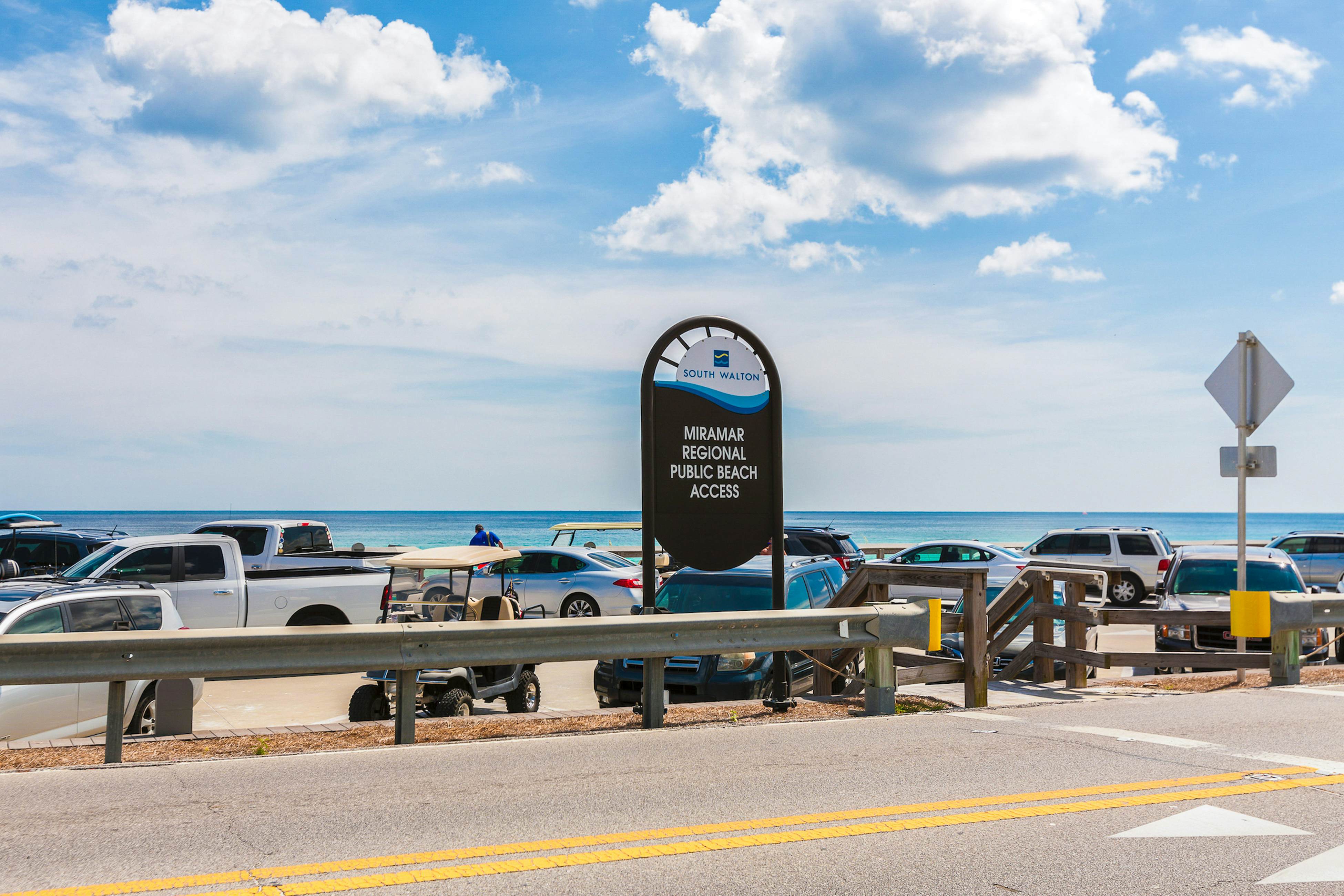 Destiny West - Casa Isla Paraiso