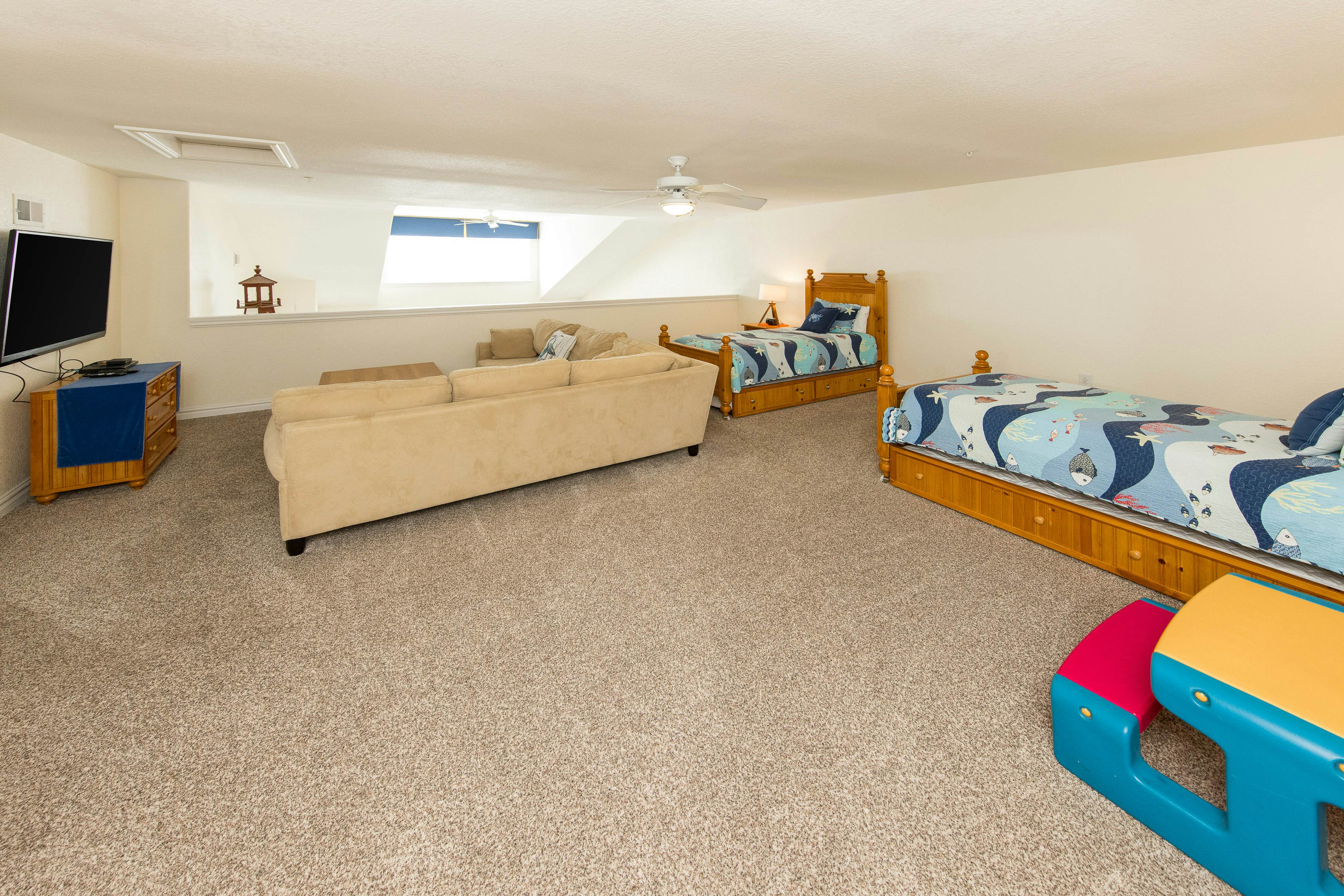The Sandbridge Dunes - Captains' Quarters 408