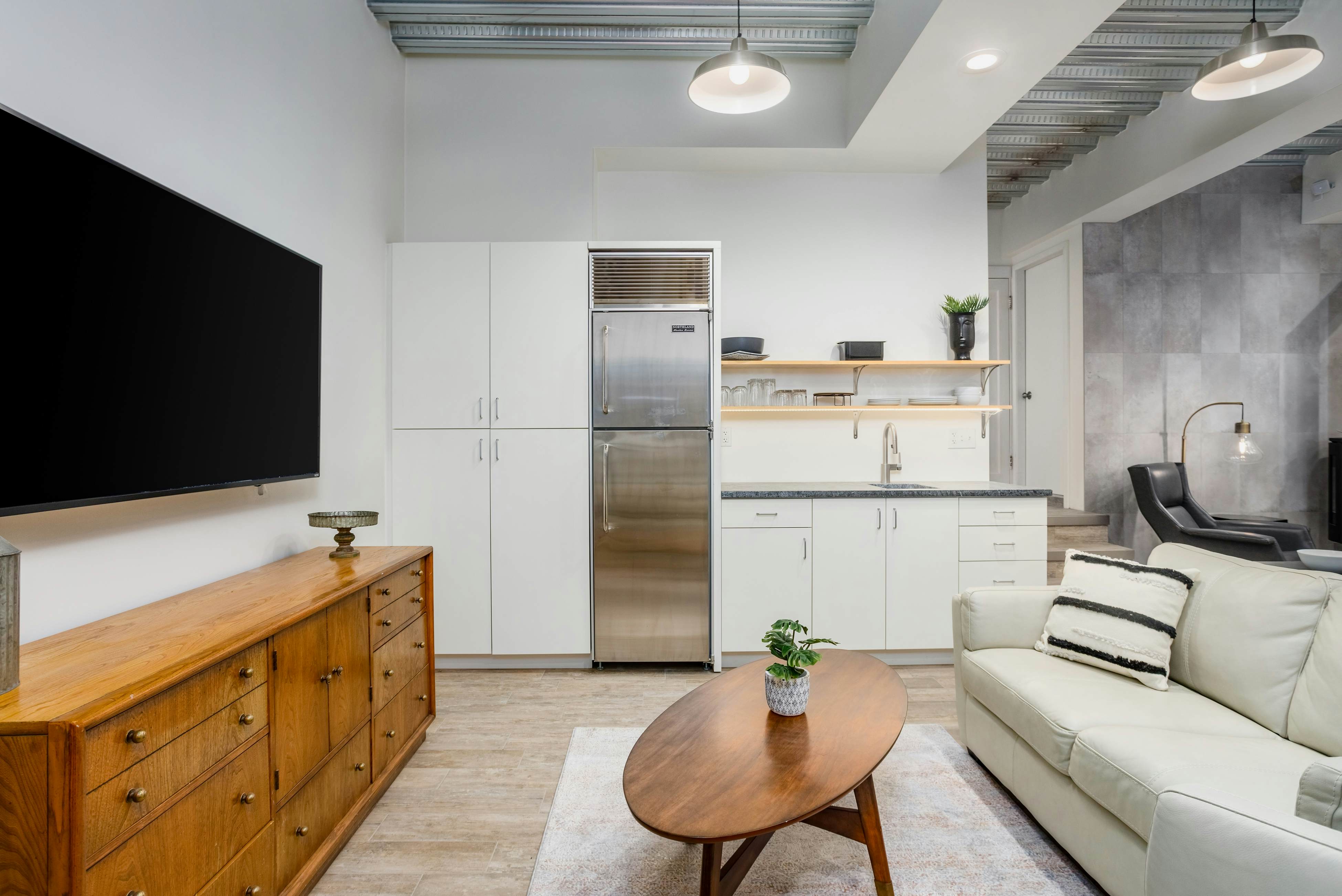 Downtown Contemporary Coastal Oasis