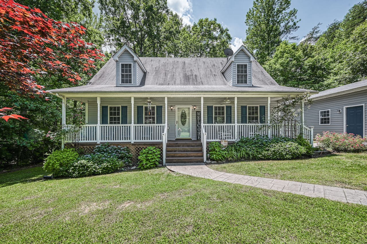 Total Escape 3 BD Mineral, VA Vacation Rental Vacasa