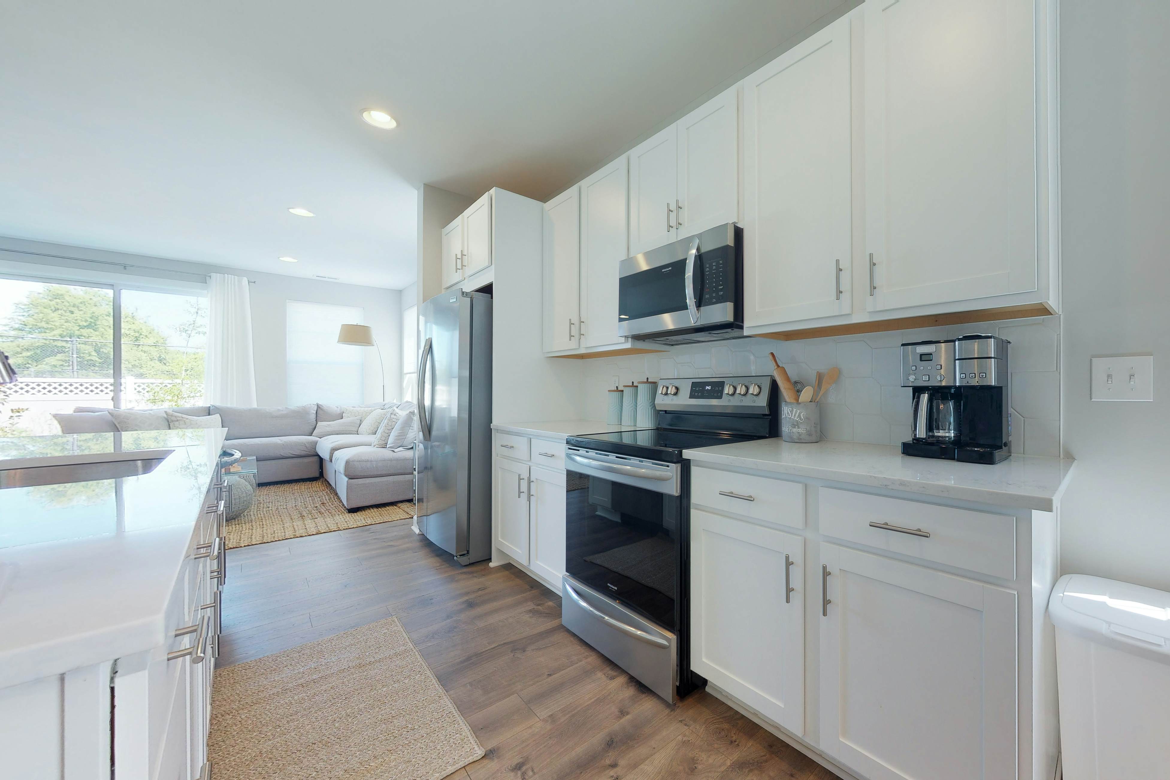 Coastal Corner - 17703 Wilkens Way