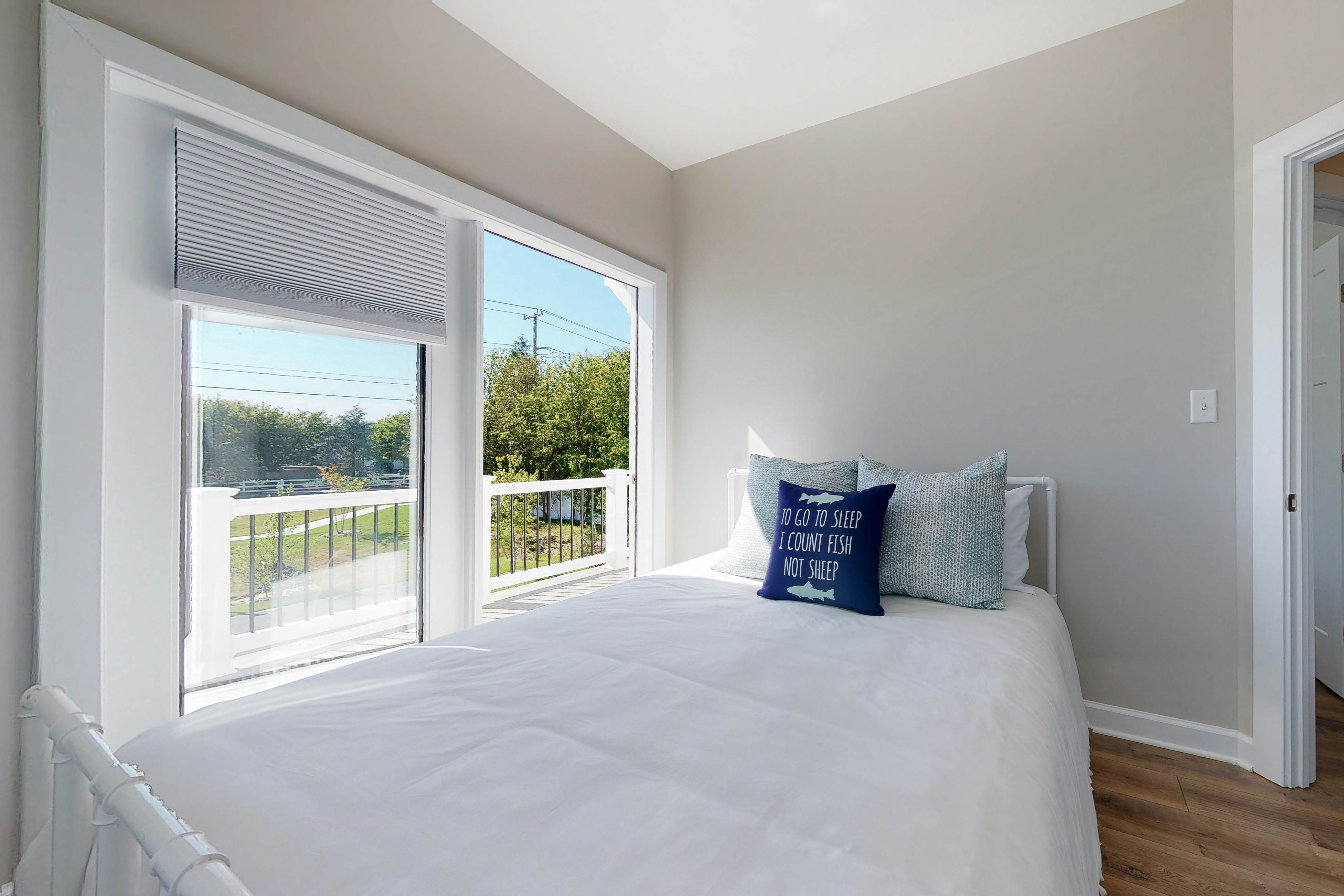 Coastal Corner - 17703 Wilkens Way