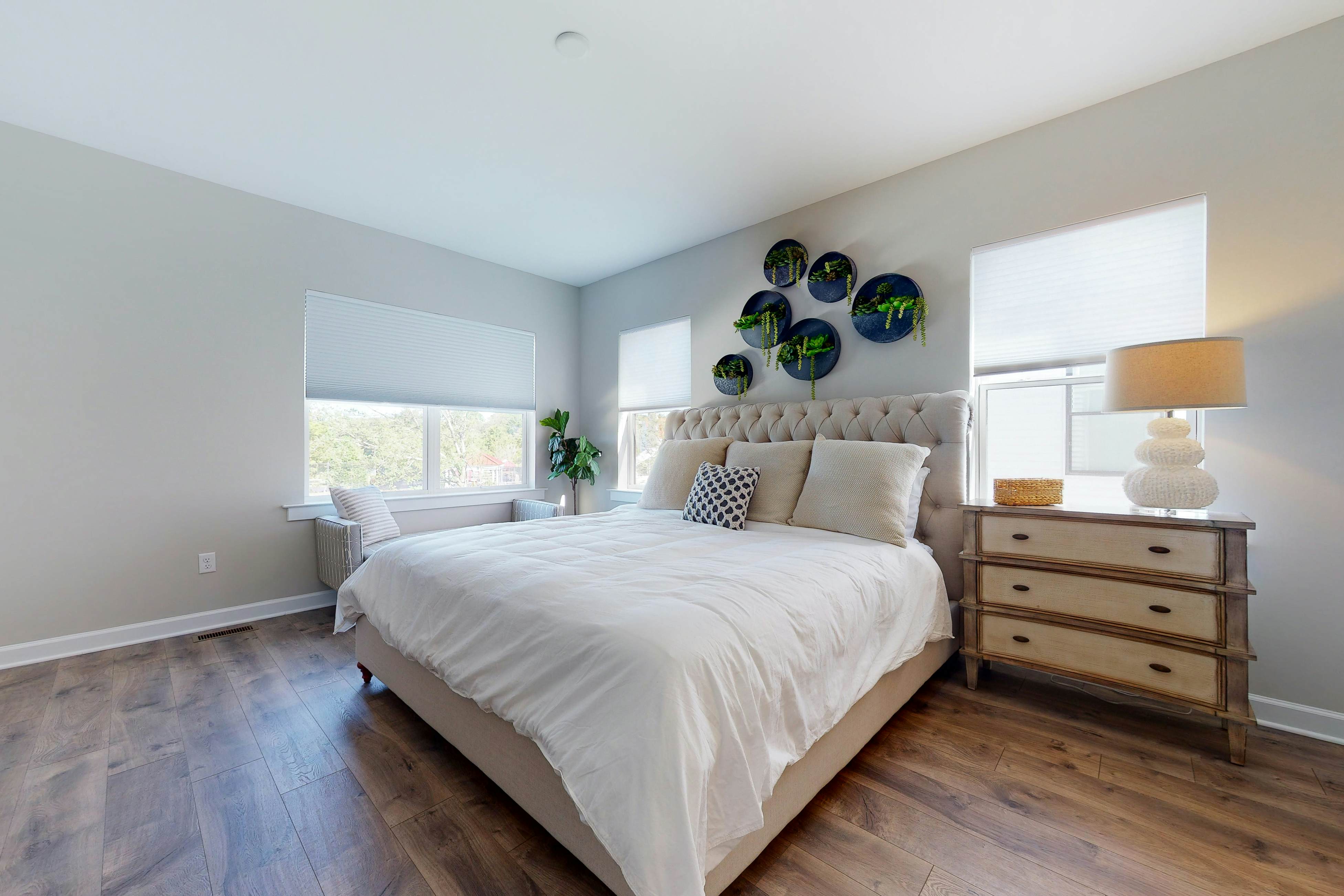 Coastal Corner - 17703 Wilkens Way