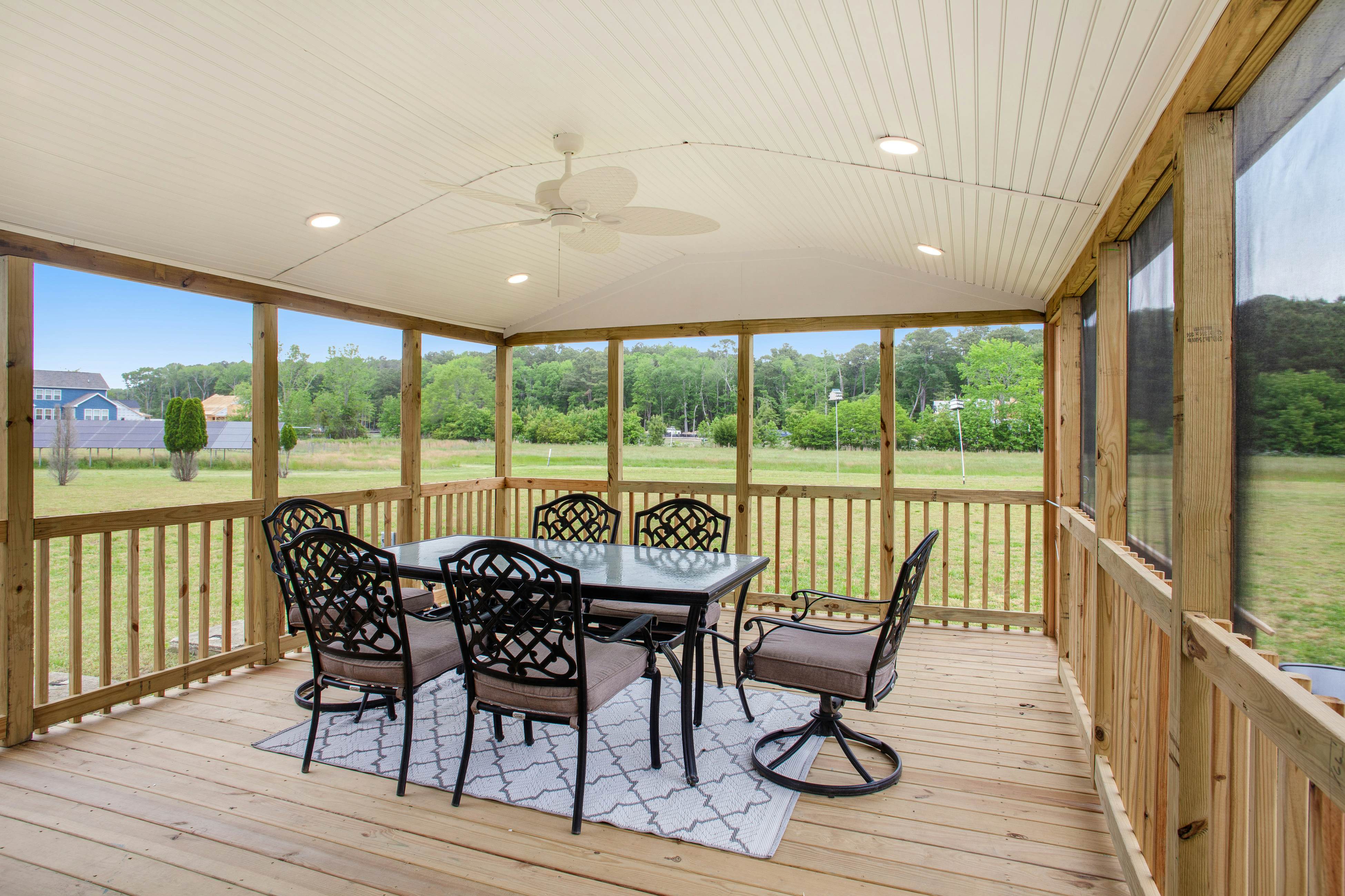 Frankford Farm House Ln 3 BD Frankford, DE Vacation Rental Vacasa