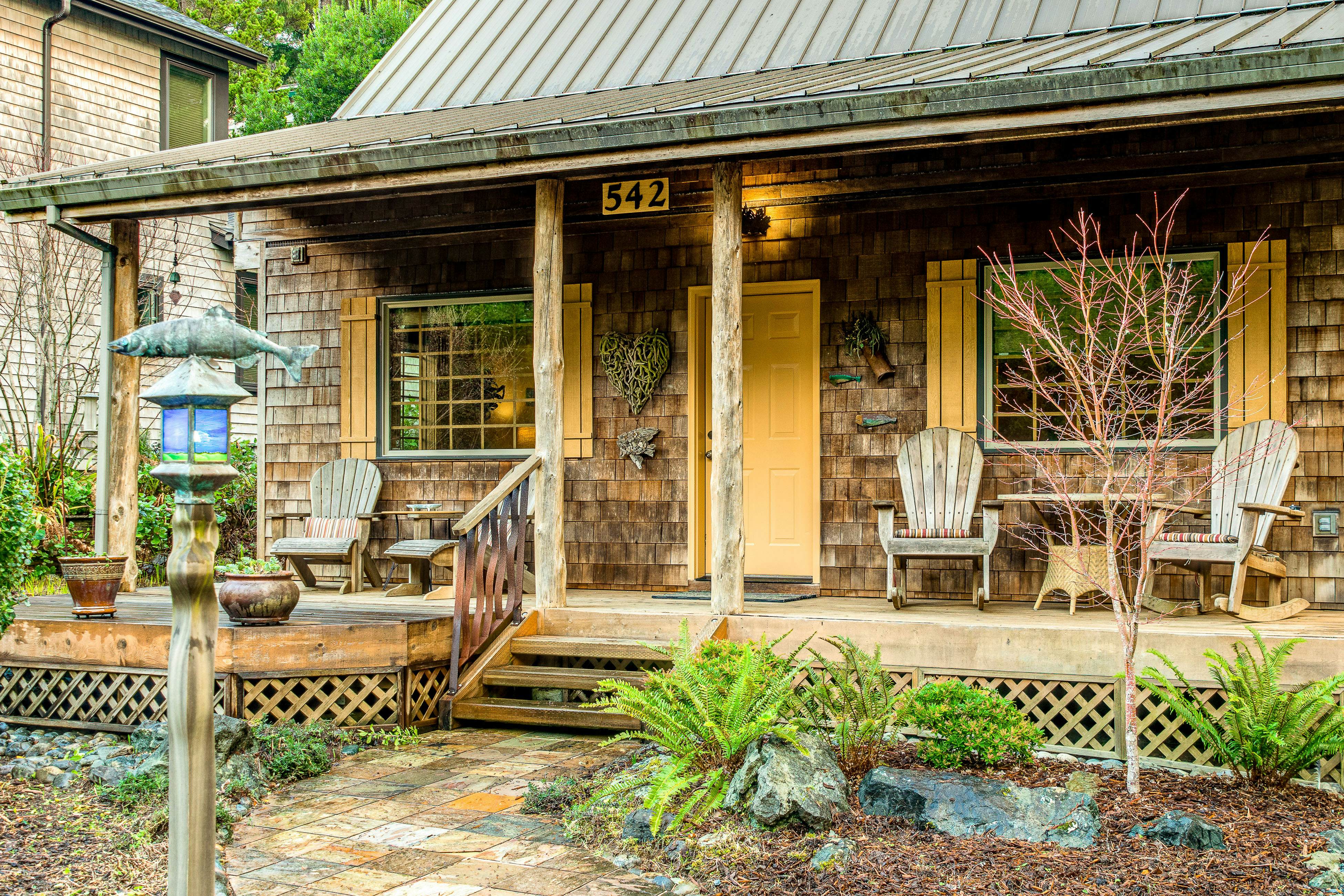 Cozy Cabin - MCA 1356