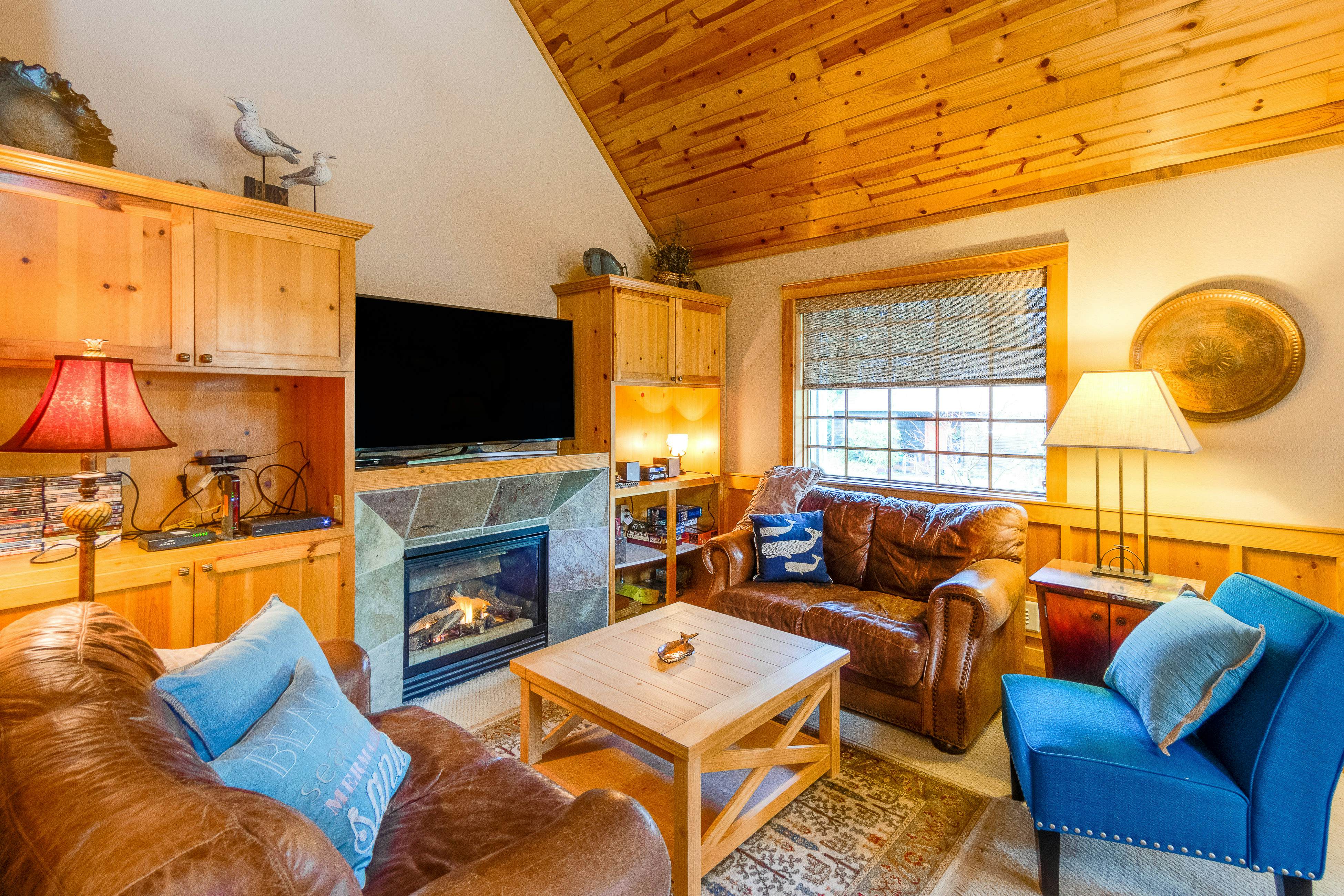 Cozy Cabin - MCA 1356