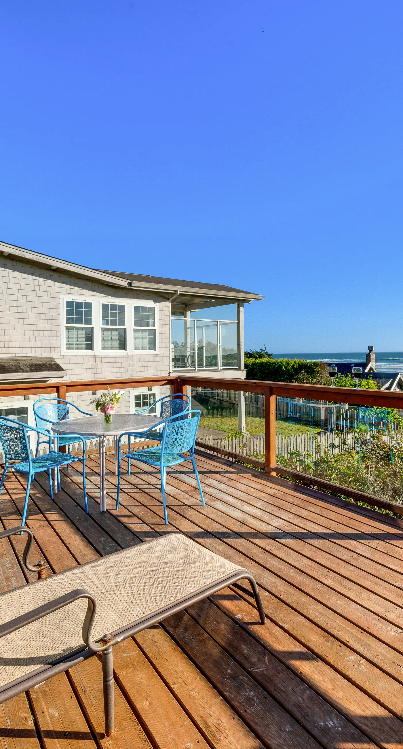 Beach House 3 BD Manzanita, OR Vacation Rental Vacasa