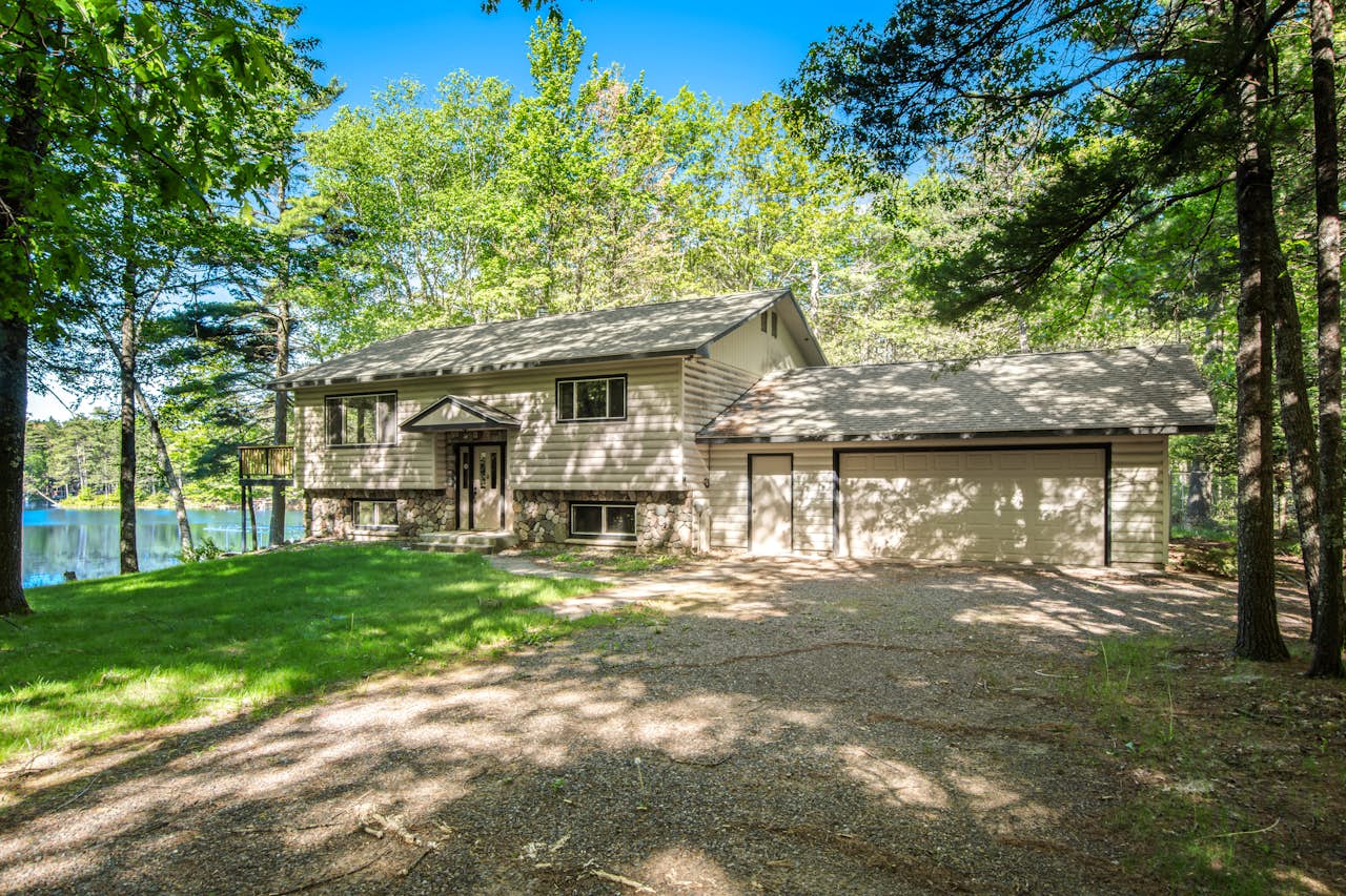 SILK Cabin 3 BD Manitowish Waters, WI Vacation Rental Vacasa