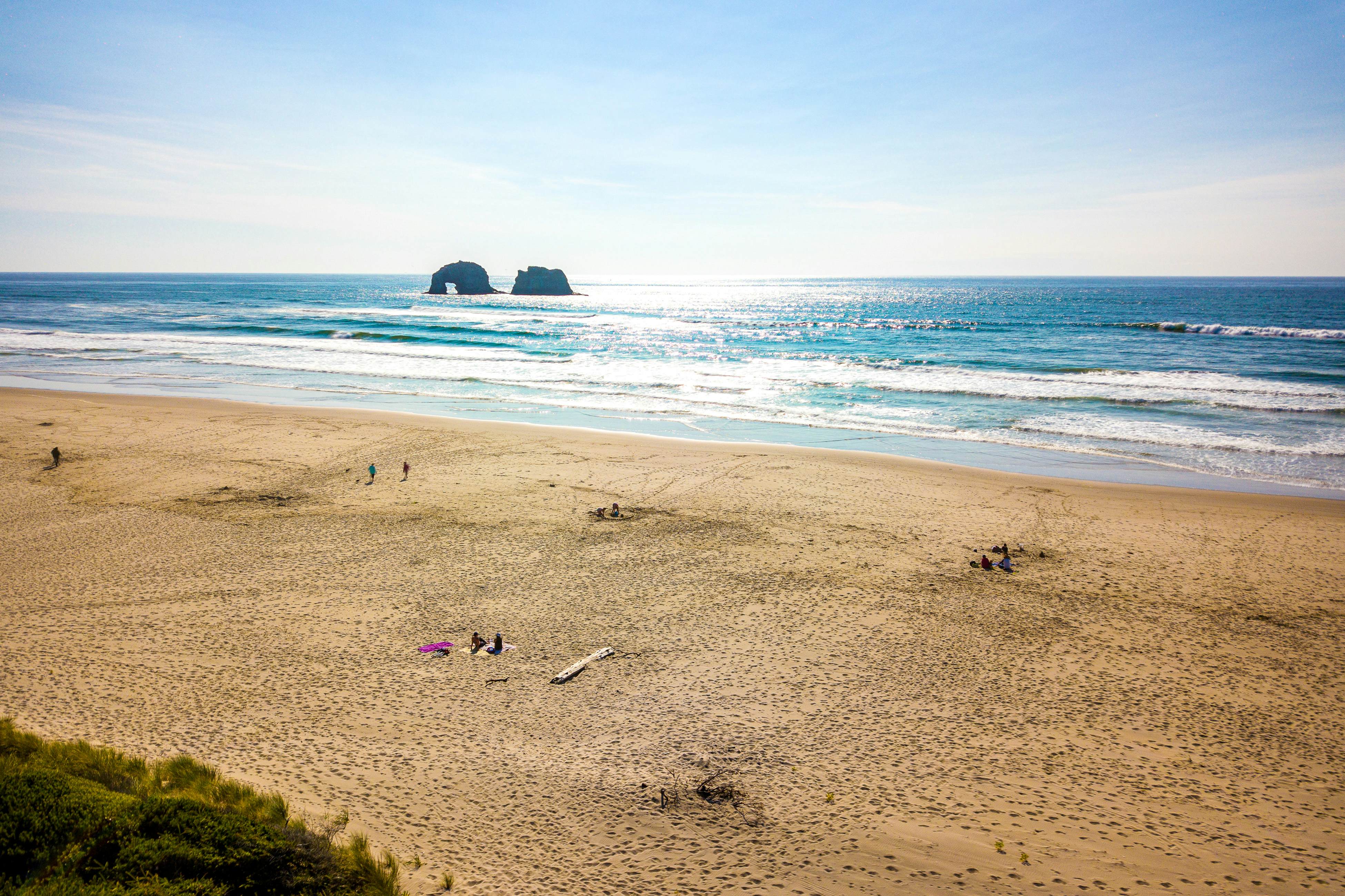 McKinnon's Beach House 4 BD Rockaway Beach, OR Vacation Rental Vacasa