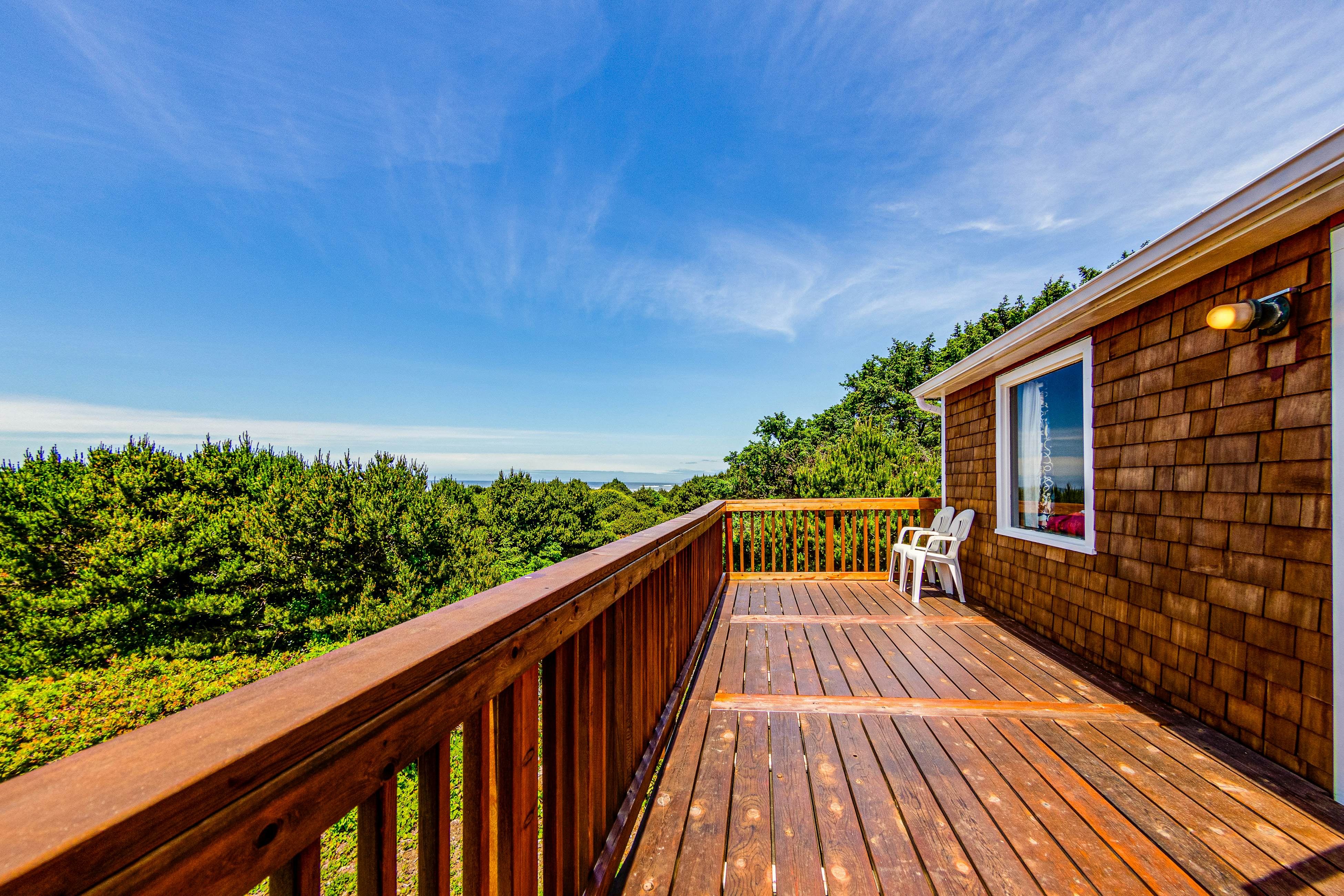 McKinnon's Beach House 4 BD Rockaway Beach, OR Vacation Rental Vacasa