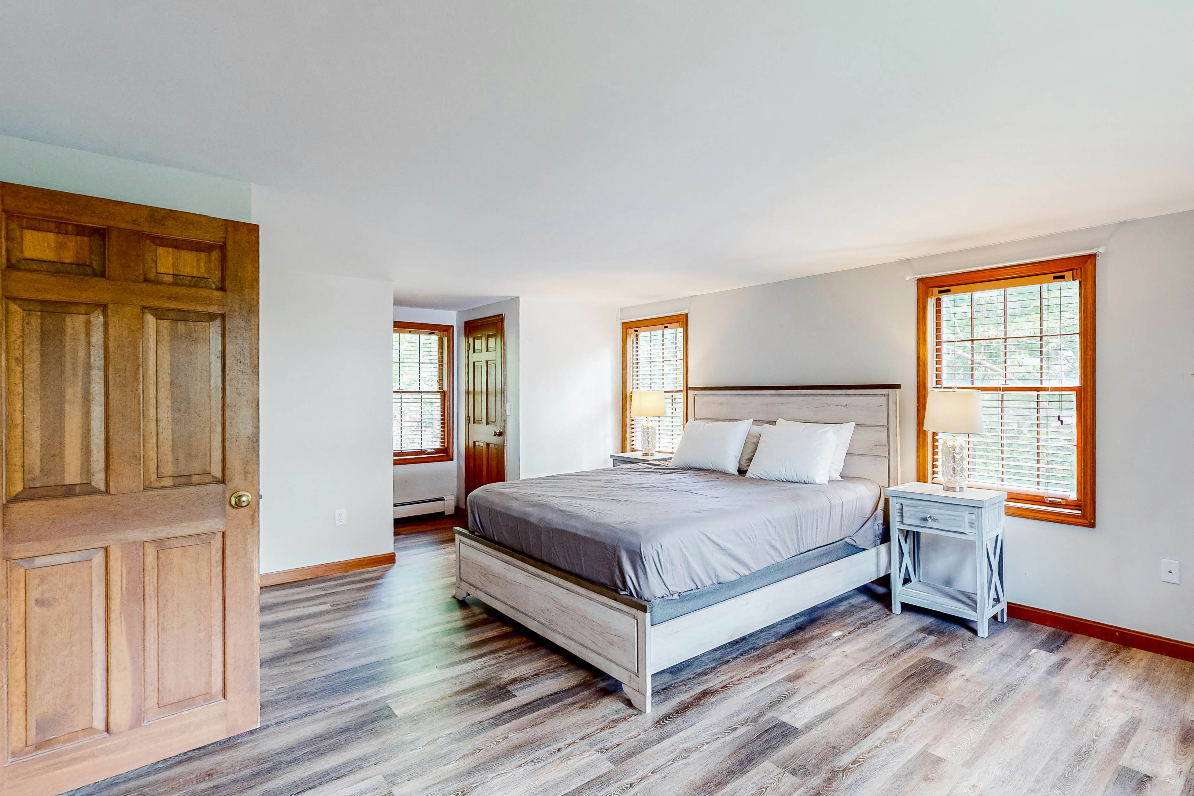 Harpswell Beach House 3 BD Harpswell, ME Vacation Rental Vacasa