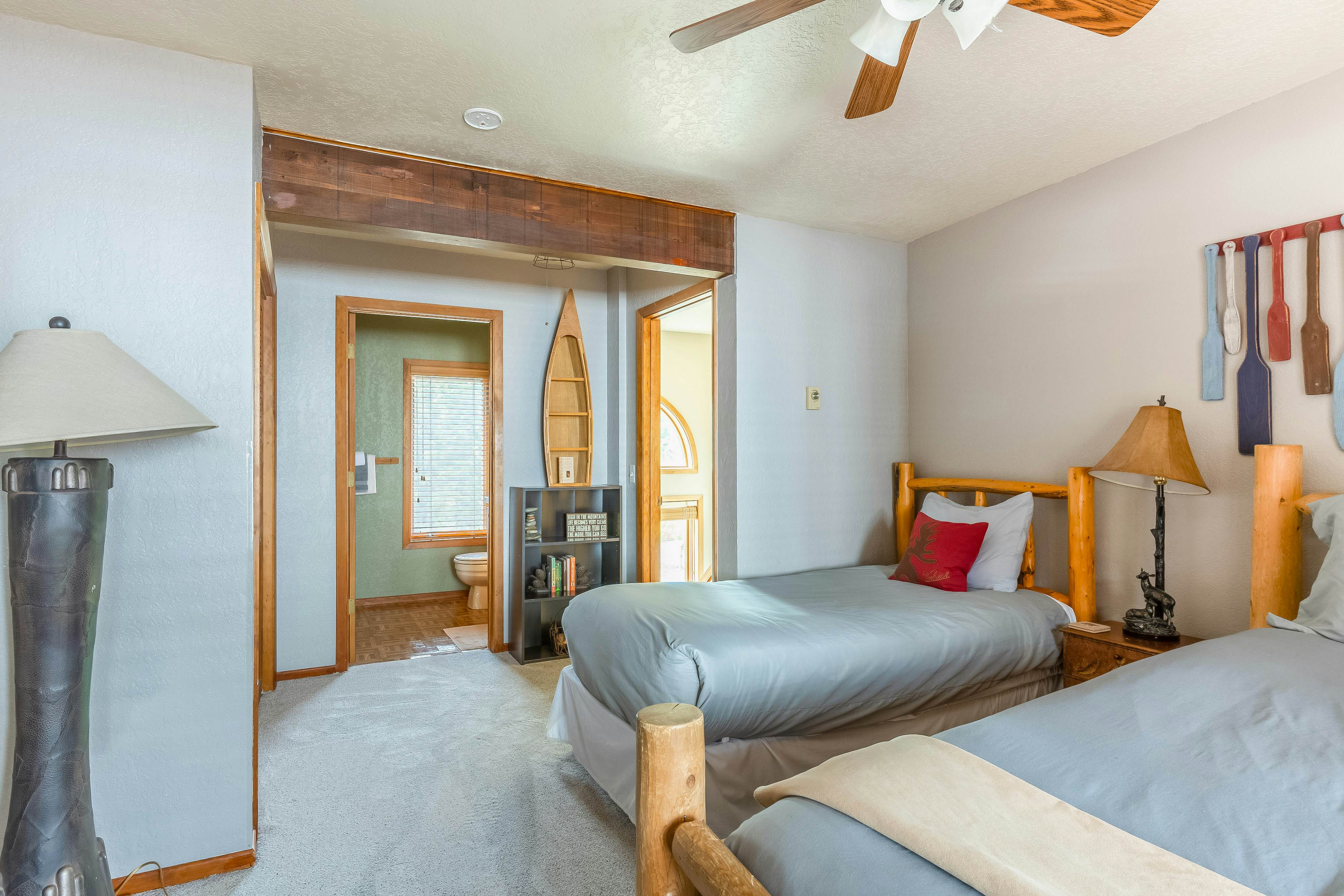 Big Mountain Getaway with Trail/Slope Access