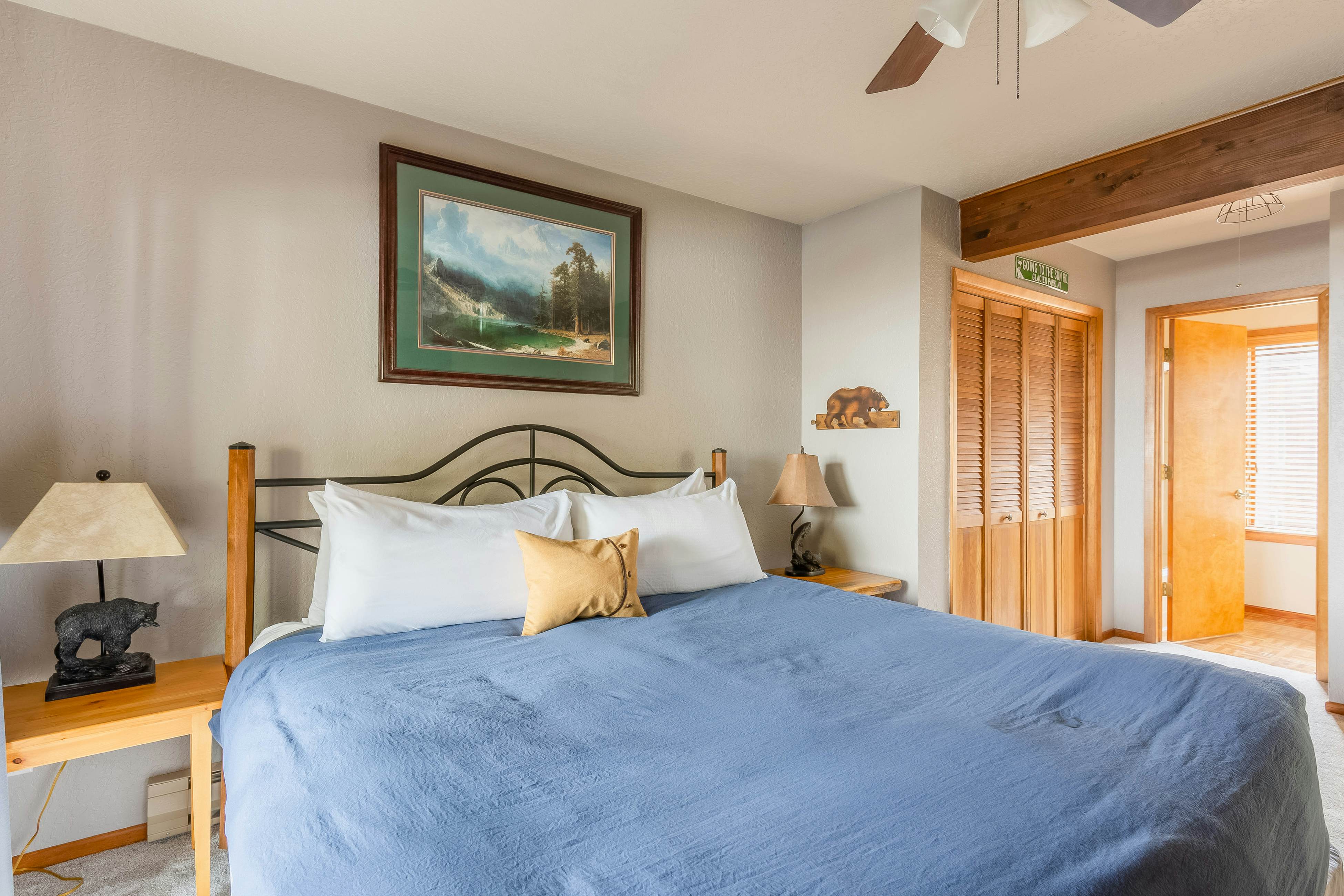 Big Mountain Getaway with Trail/Slope Access