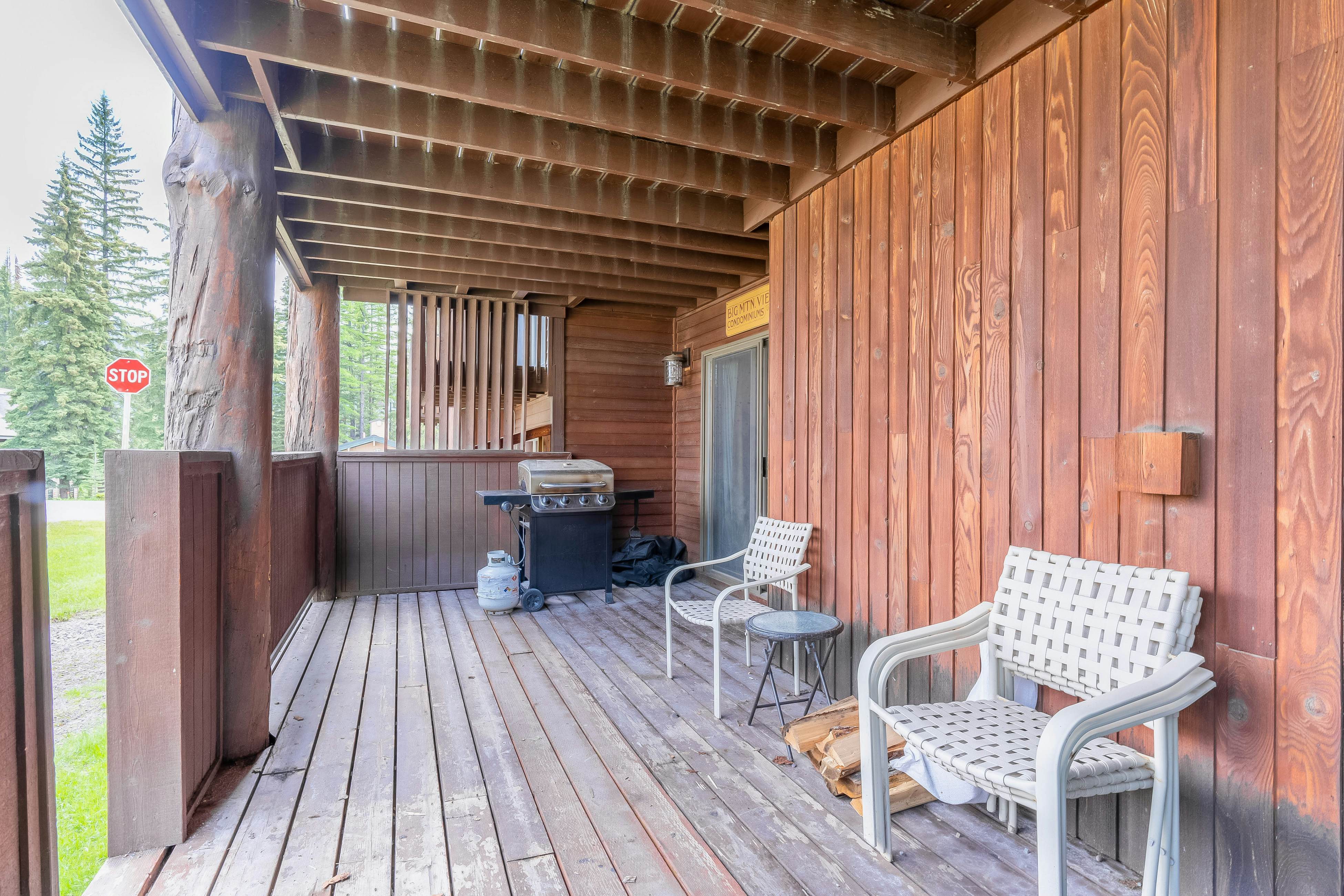 Big Mountain Getaway with Trail/Slope Access