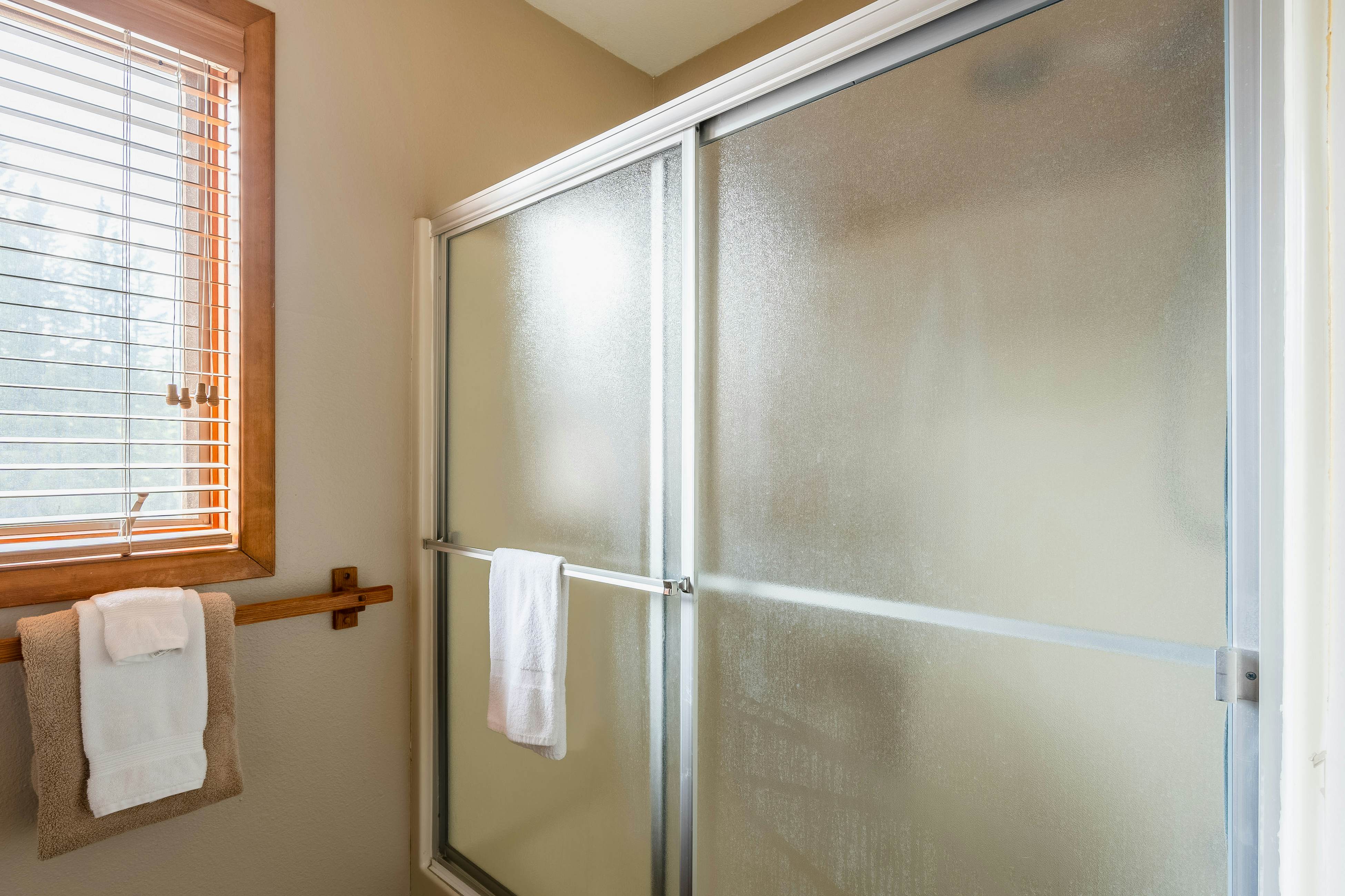 Big Mountain Getaway with Trail/Slope Access