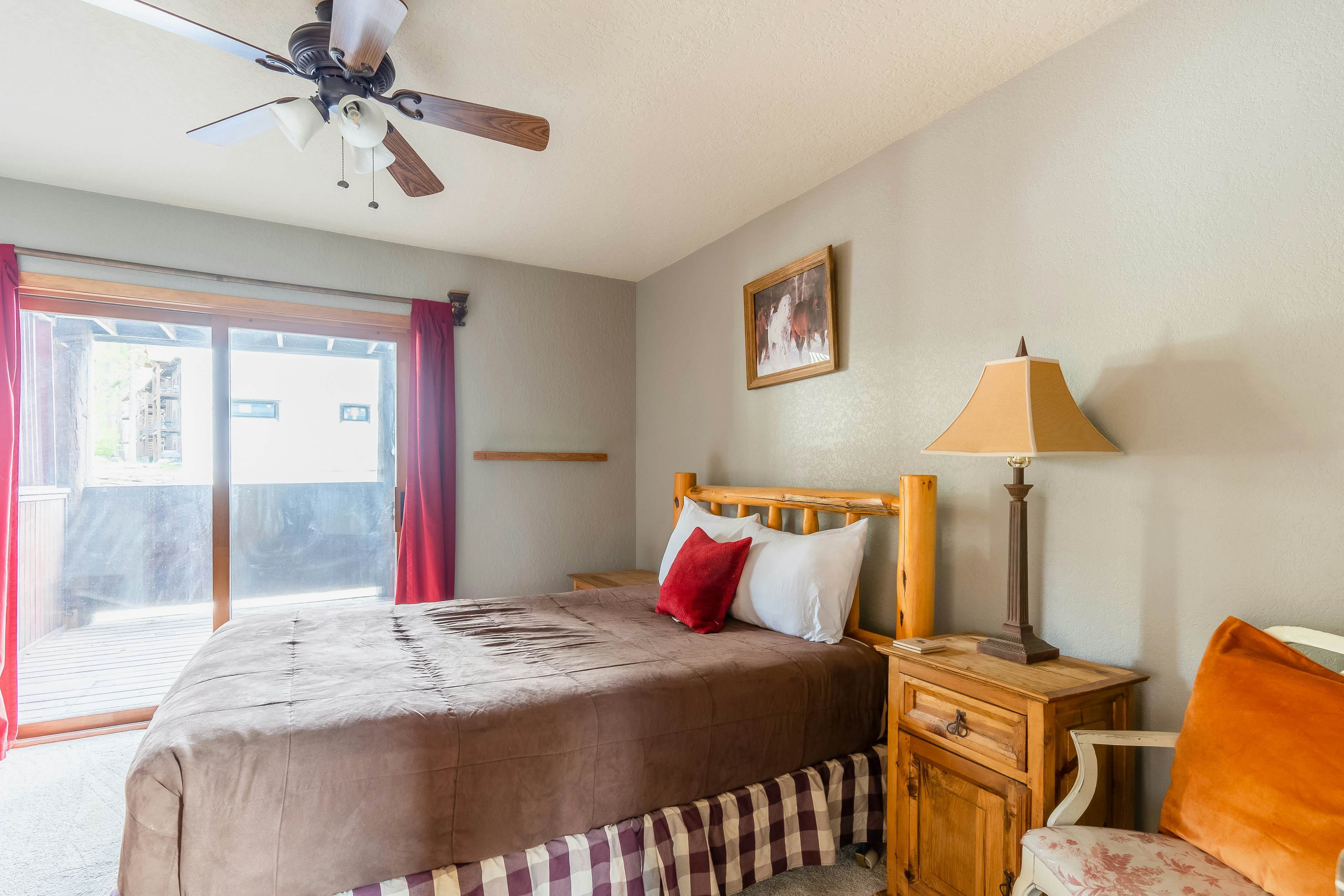 Big Mountain Getaway with Trail/Slope Access