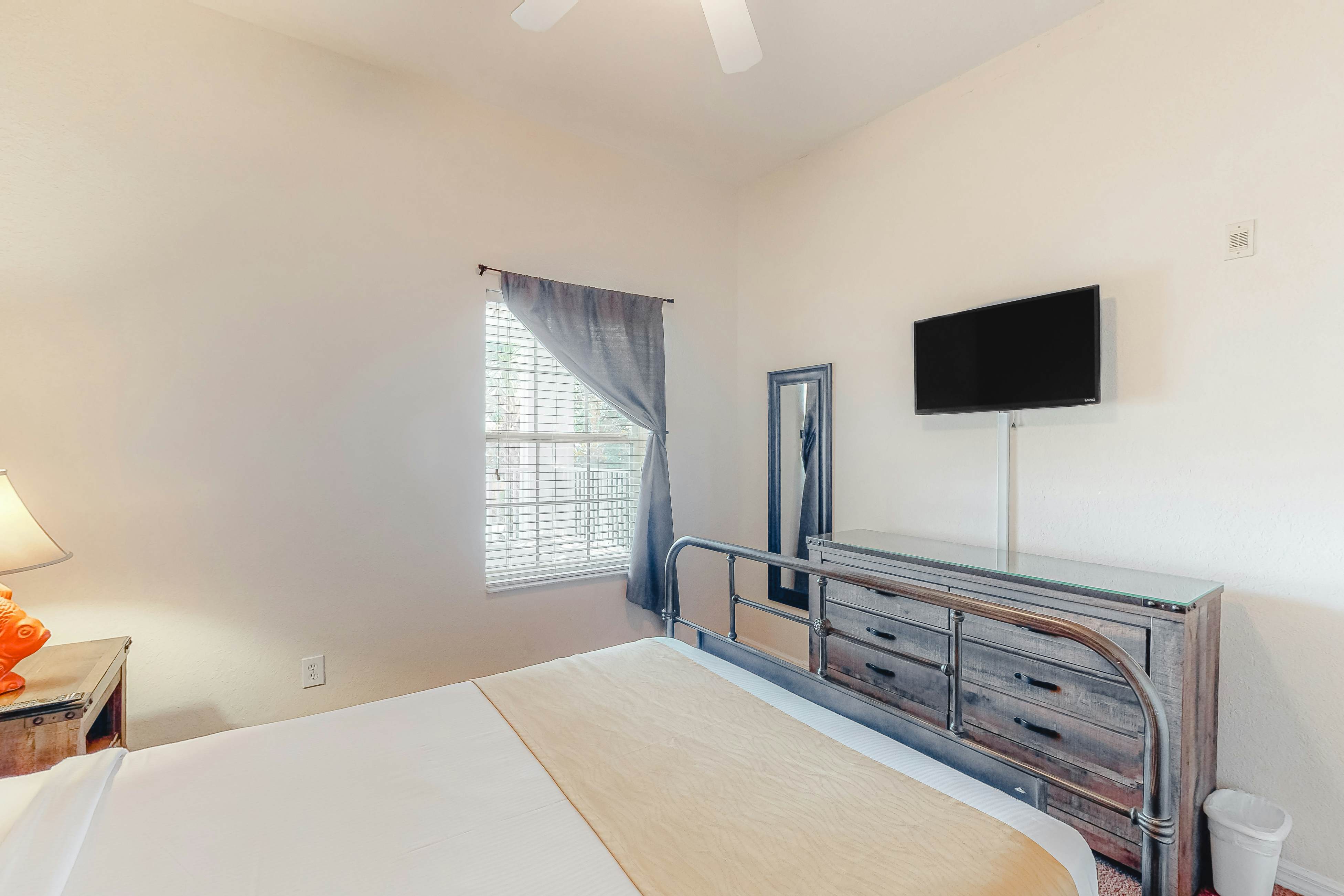 Bahama Bay Resort 18711