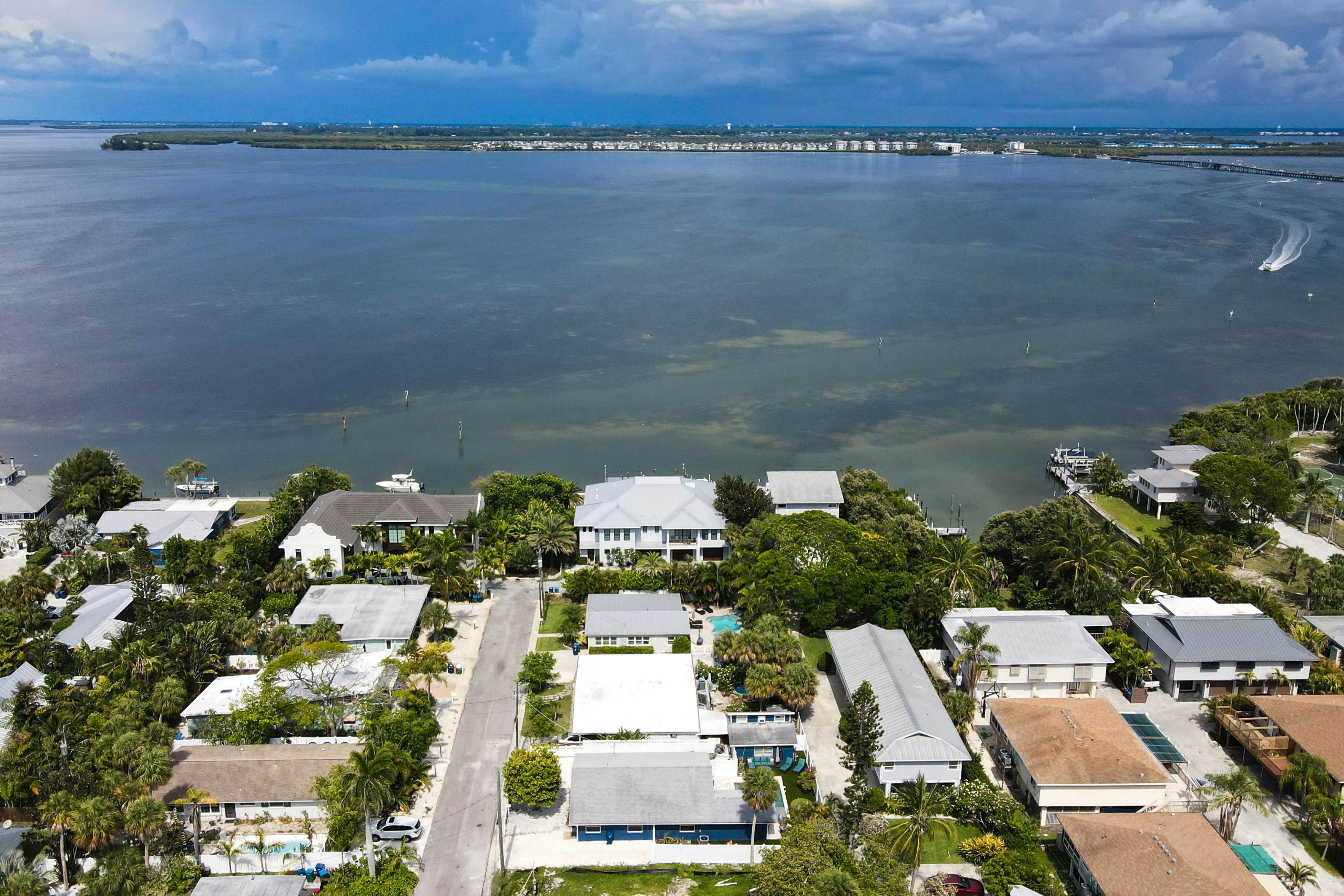 Sea Salt & Sunny Days